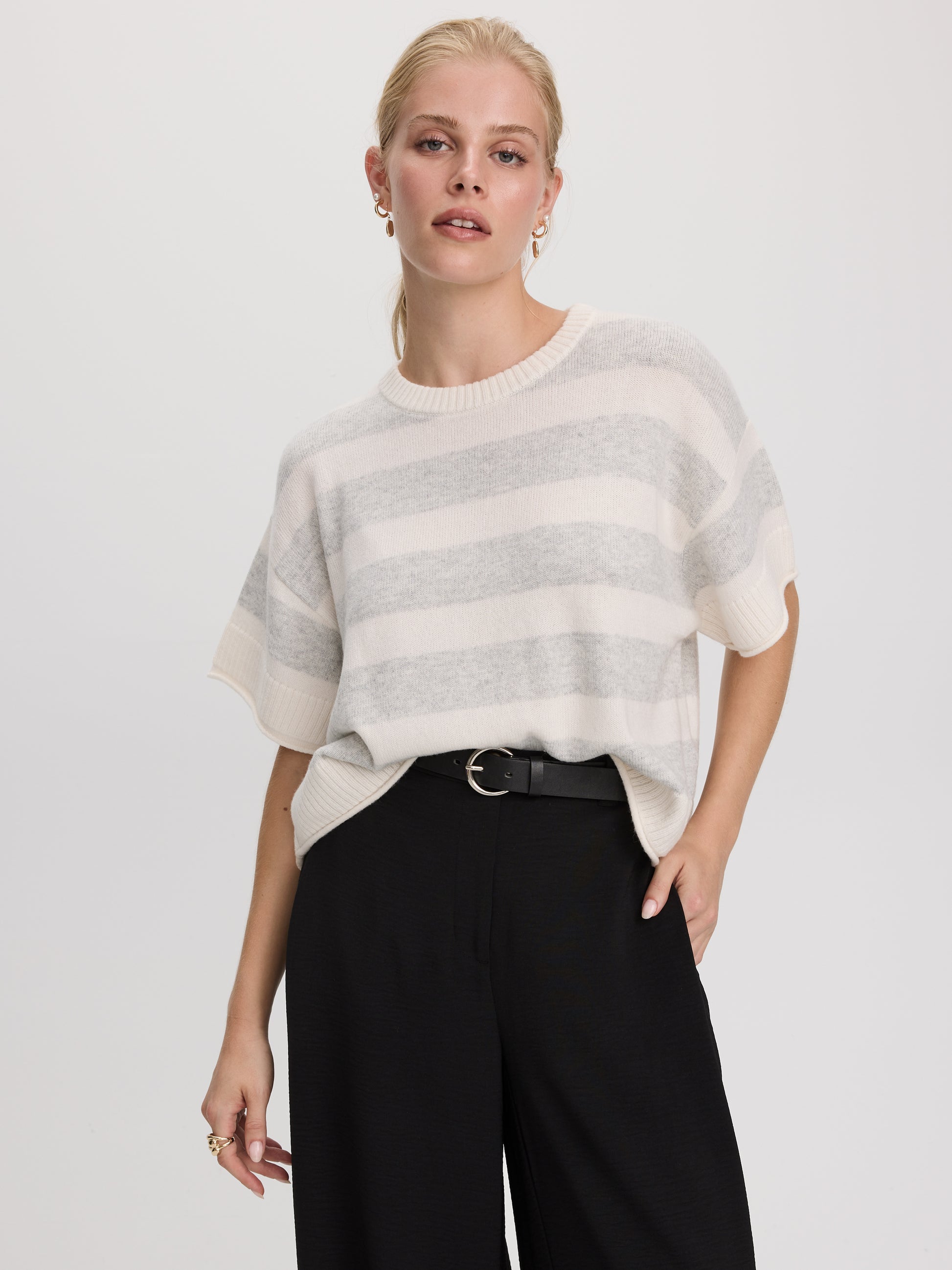 Cashmere-Blend Short-Sleeve Crew-Neck Loose Sweater