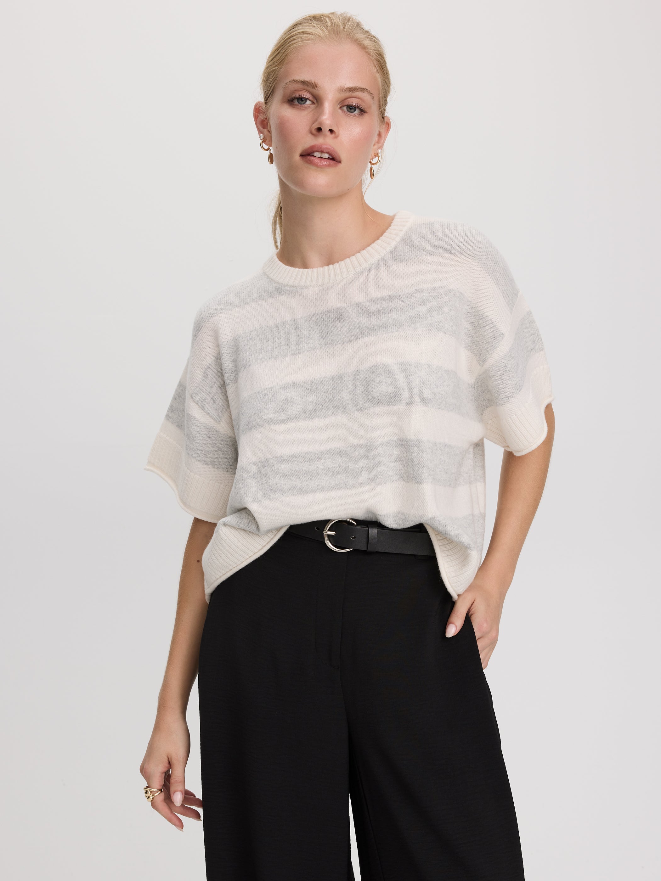 Cashmere-Blend Short-Sleeve Crew-Neck Loose Sweater