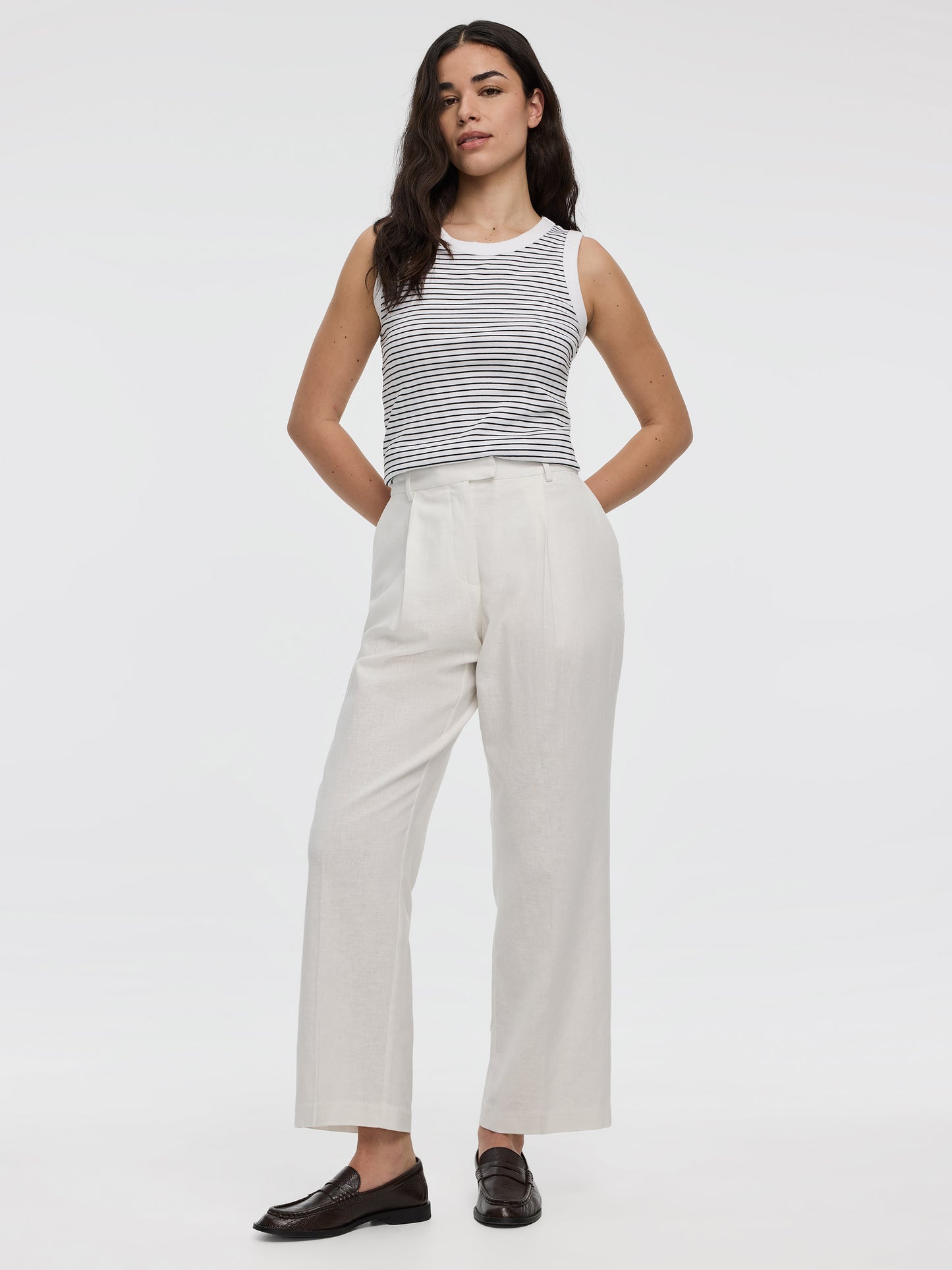 Linen-Blend Straight-Leg High-Rise Pant - Curvy Fit