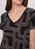 V-Neck Tee - R Essentials