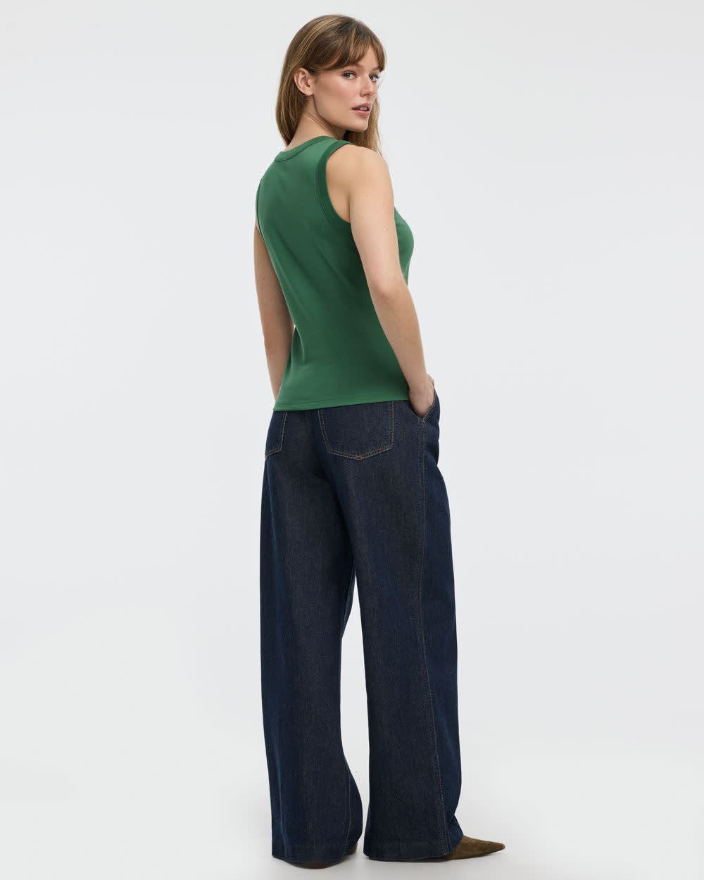 Ribbed Crew-Neck Tank - R Essentials