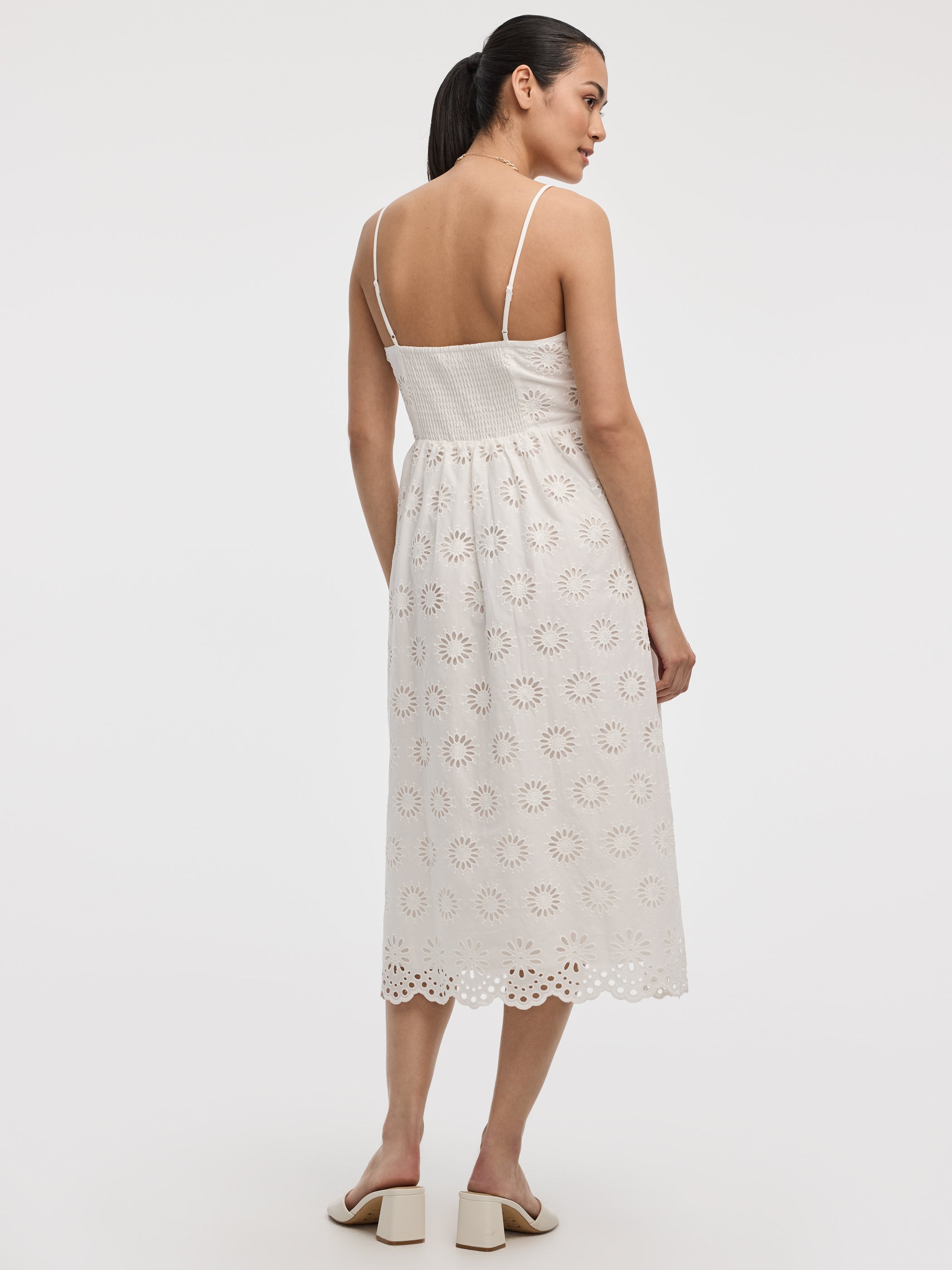 Women's Dresses in Canada Formal & Casual Styles Online Reitmans Women's Dresses in Canada Formal & Casual Styles Online Reitmans