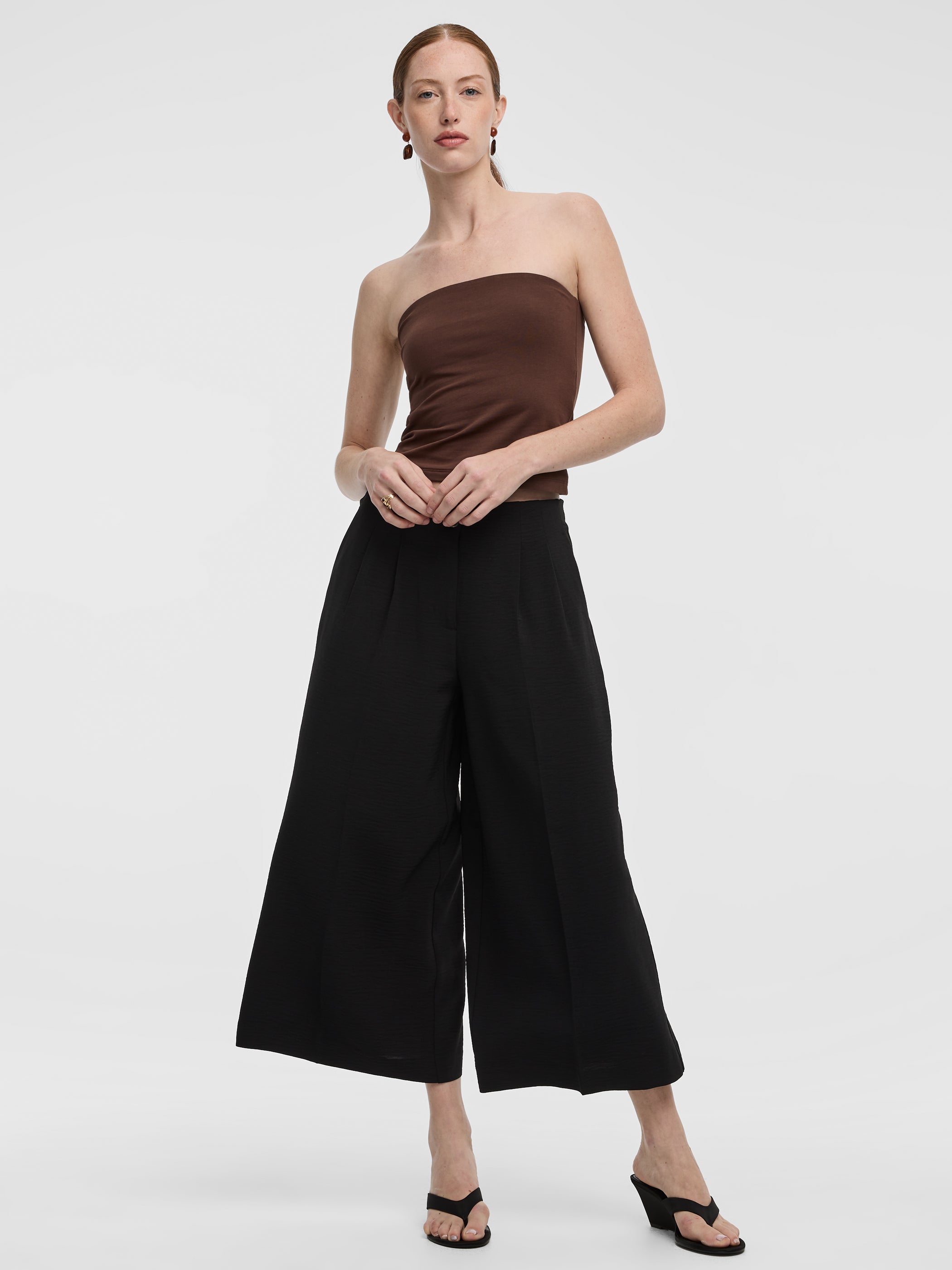 Women's Cropped Wide-Leg High-Rise Pant – Woven Comfort | Reitmans