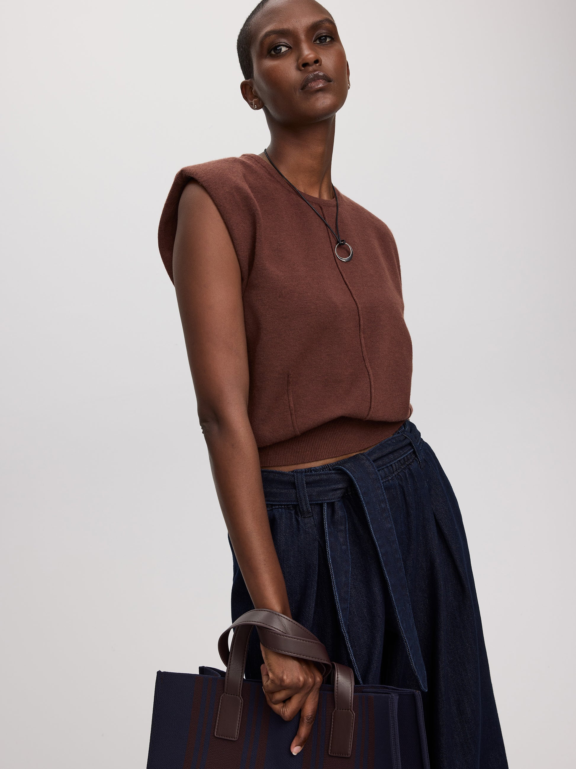 Sleeveless Crew-Neck Sweater Vest
