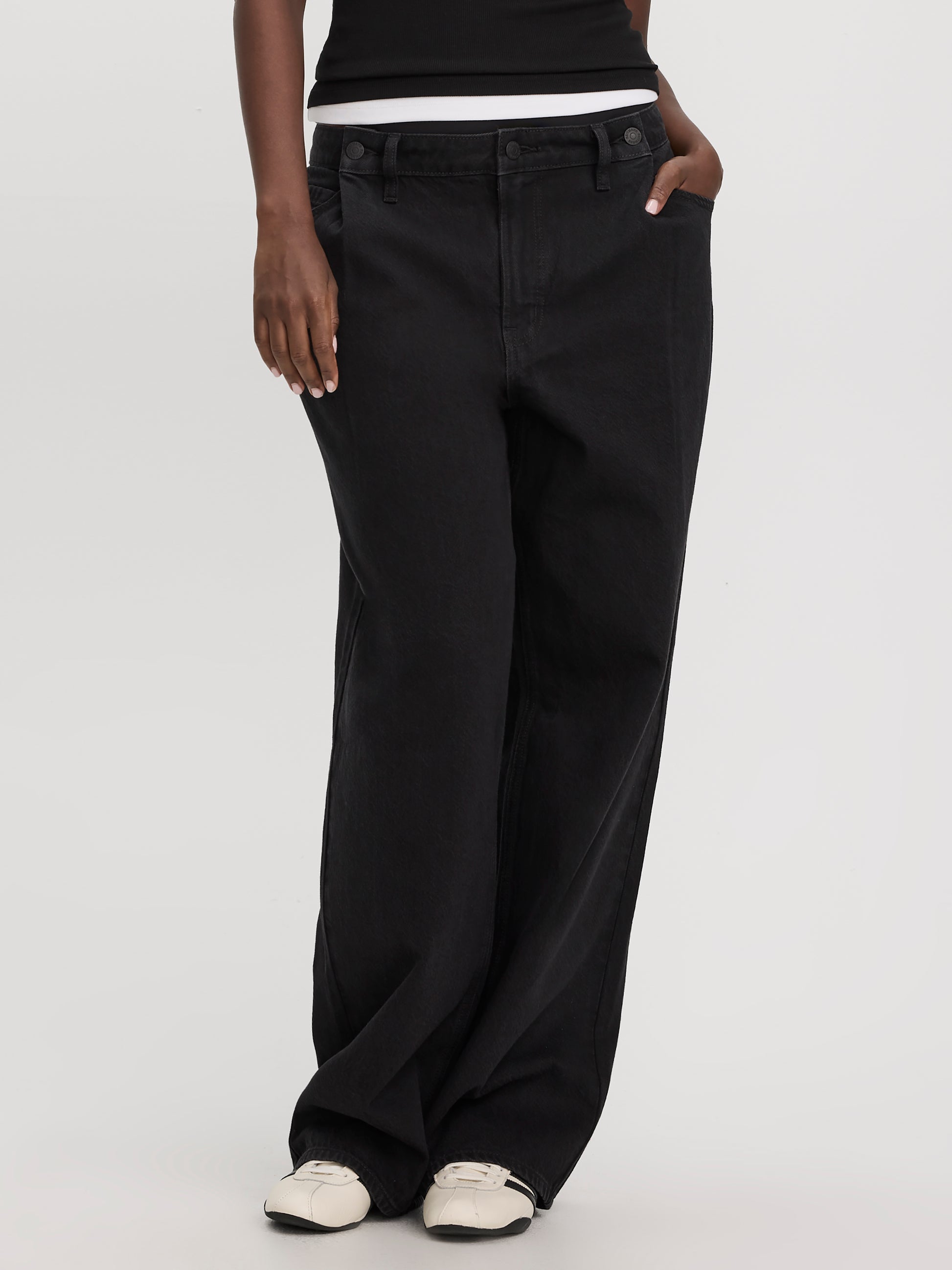 Mid-Rise Baggy Jean - Curvy Fit