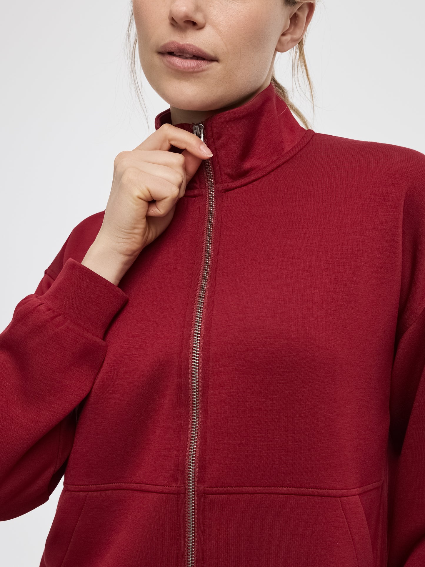 Mock-Neck Zipped Jacket - HYLUX - Hyba