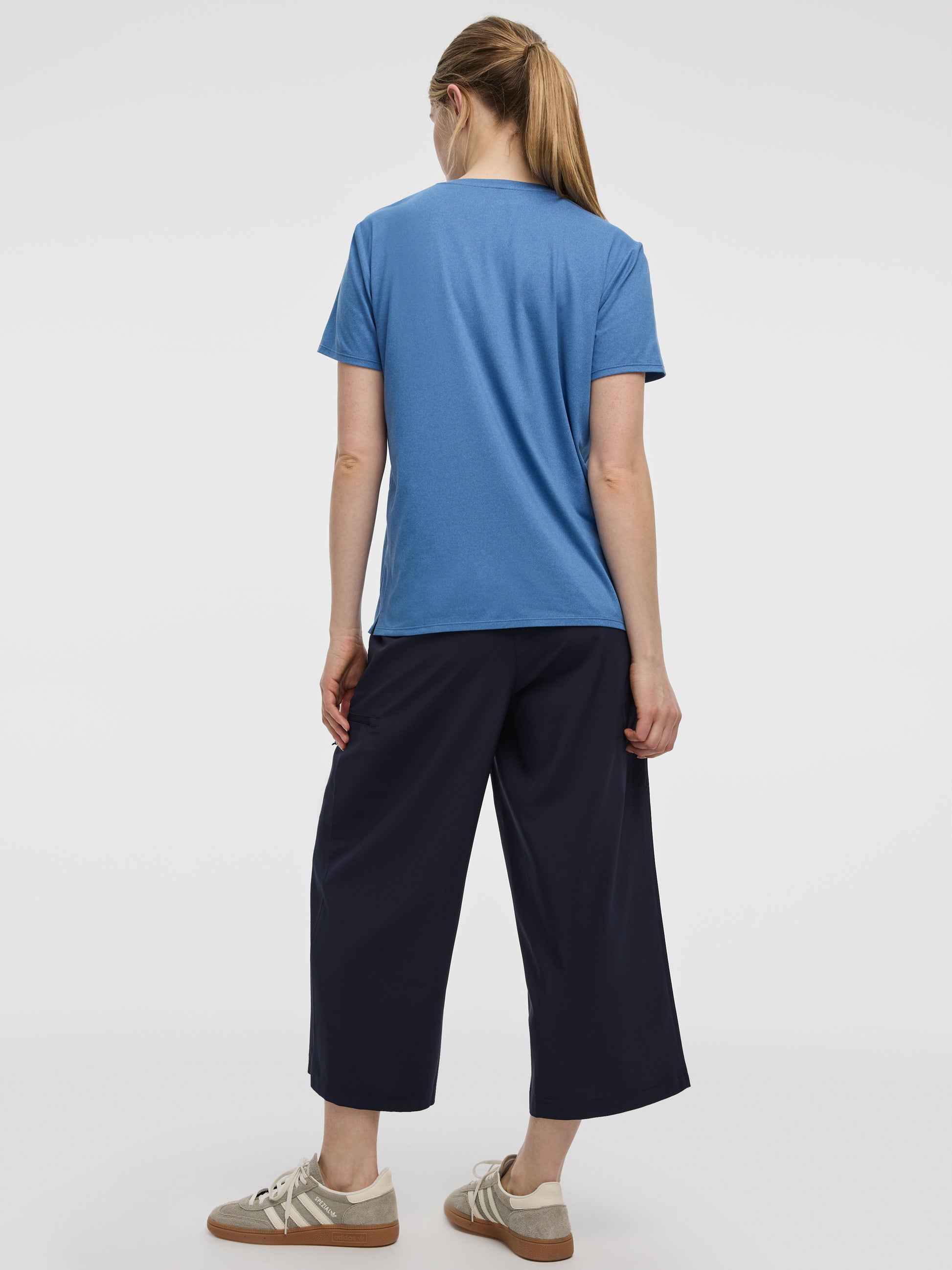 Crew-Neck T-Shirt - DRY-LUX (R) Hyba Essentials