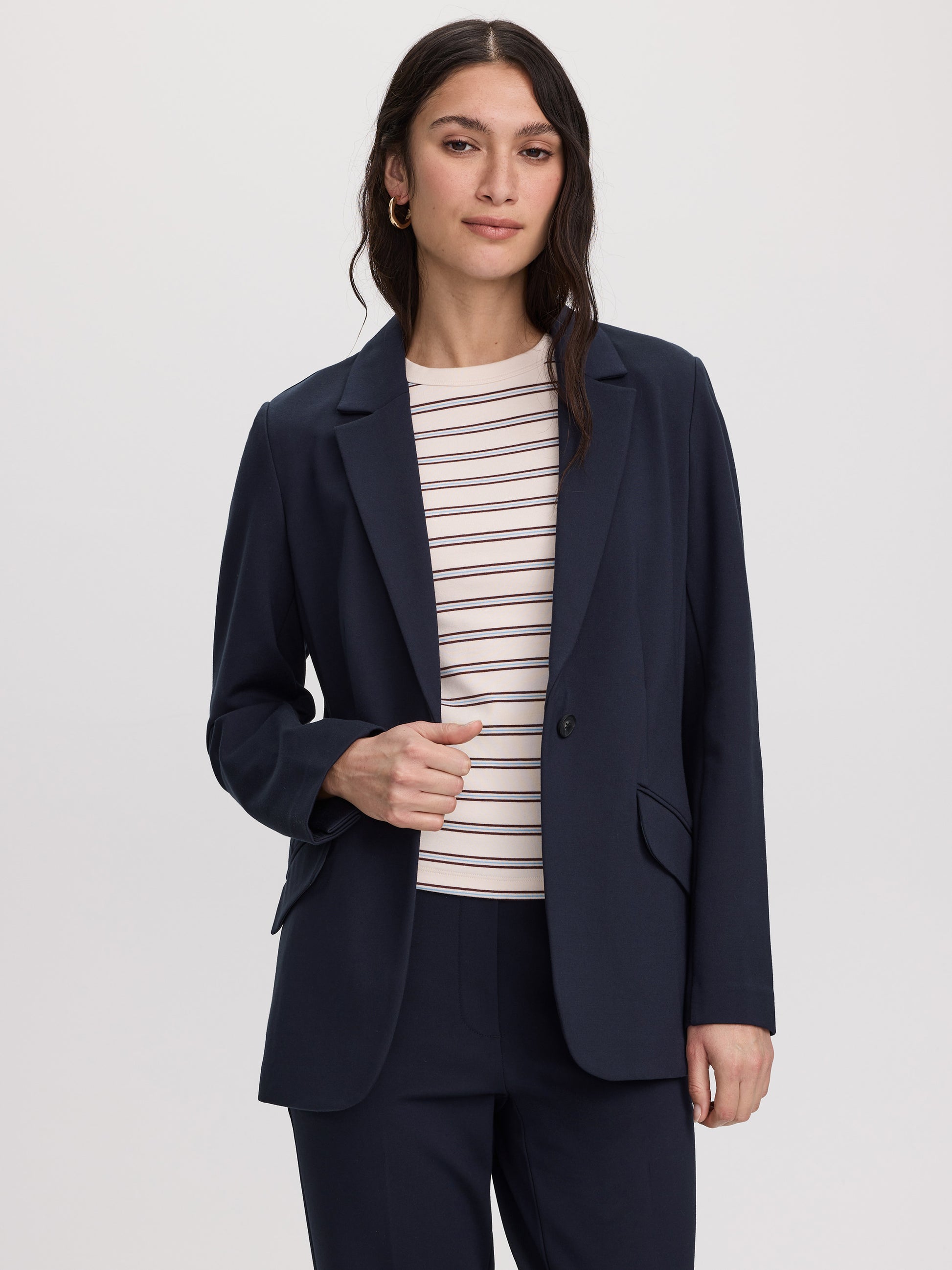 Fitted One-Button Knit Blazer - The Modern Stretch (R)