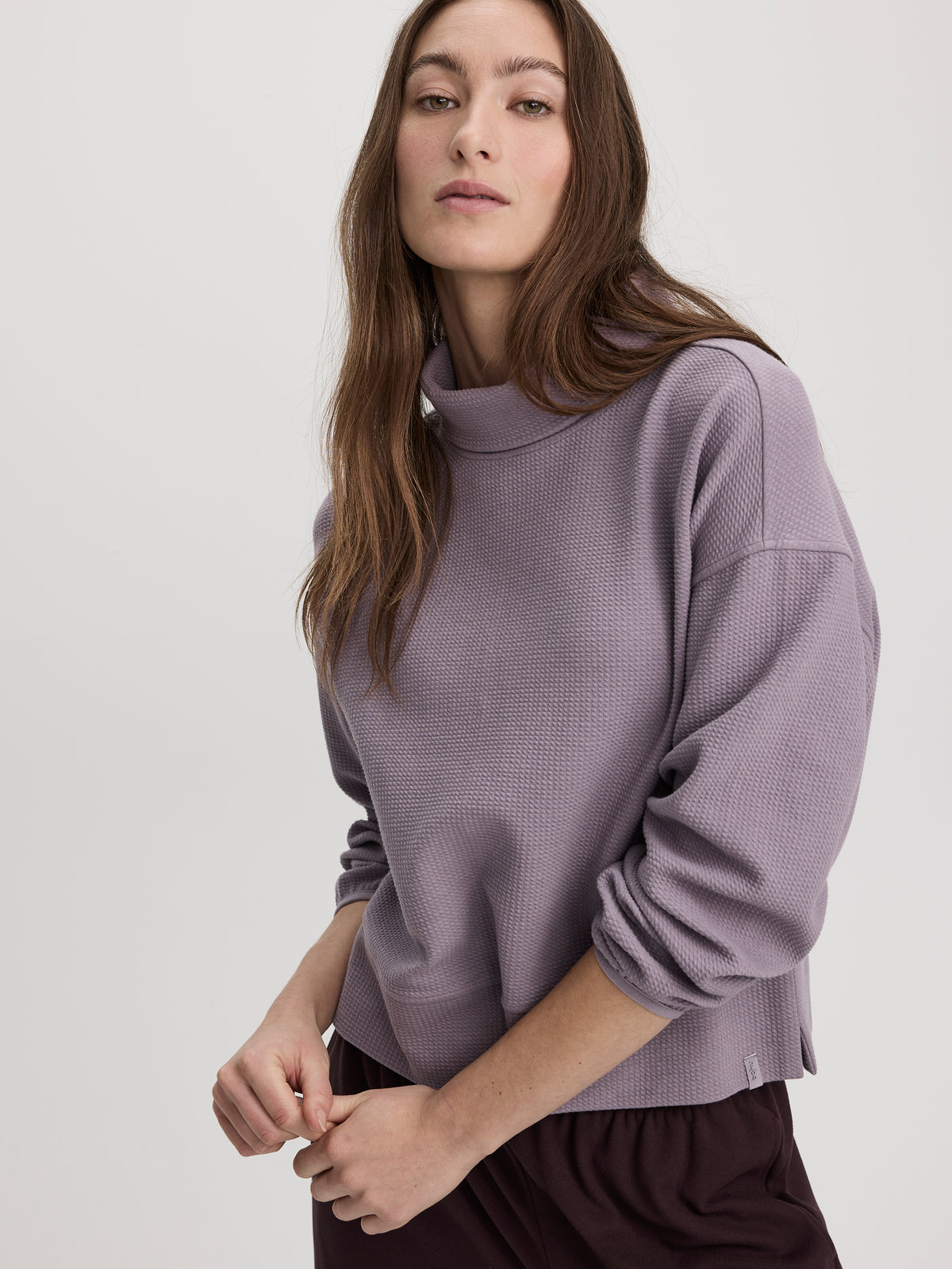 Mock-Neck Textured Pullover - Hyba