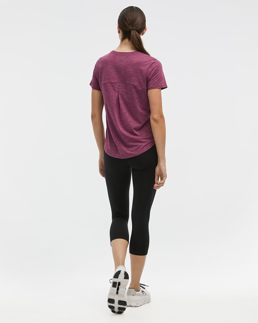 Short-Sleeve Crew-Neck Tee - DRY-LUX (R) Hyba Essentials