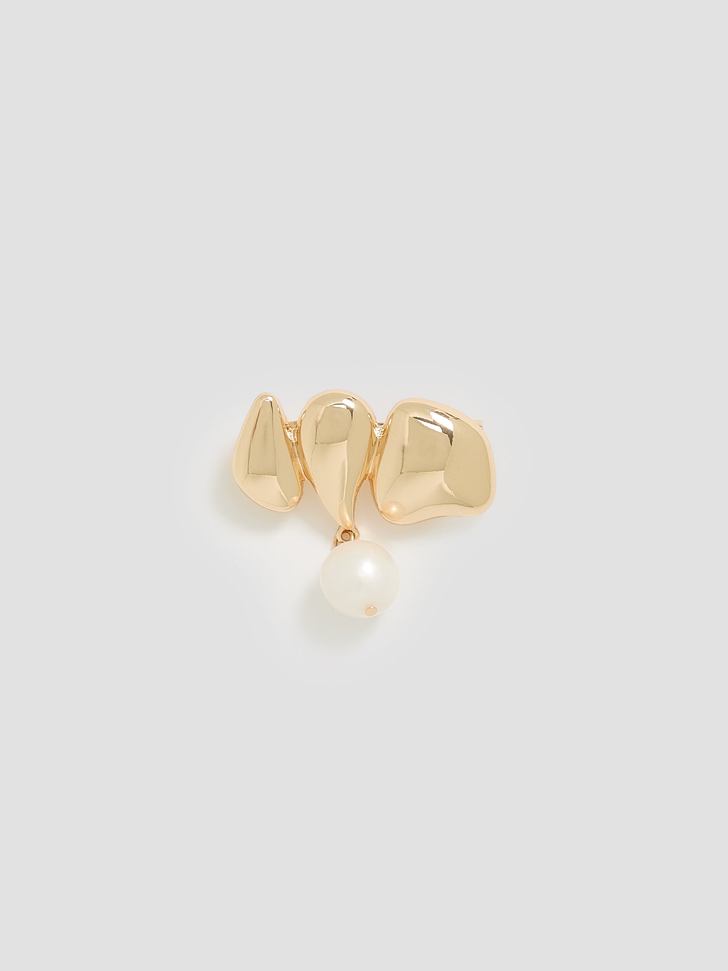 Brooch with Freshwater Pearl