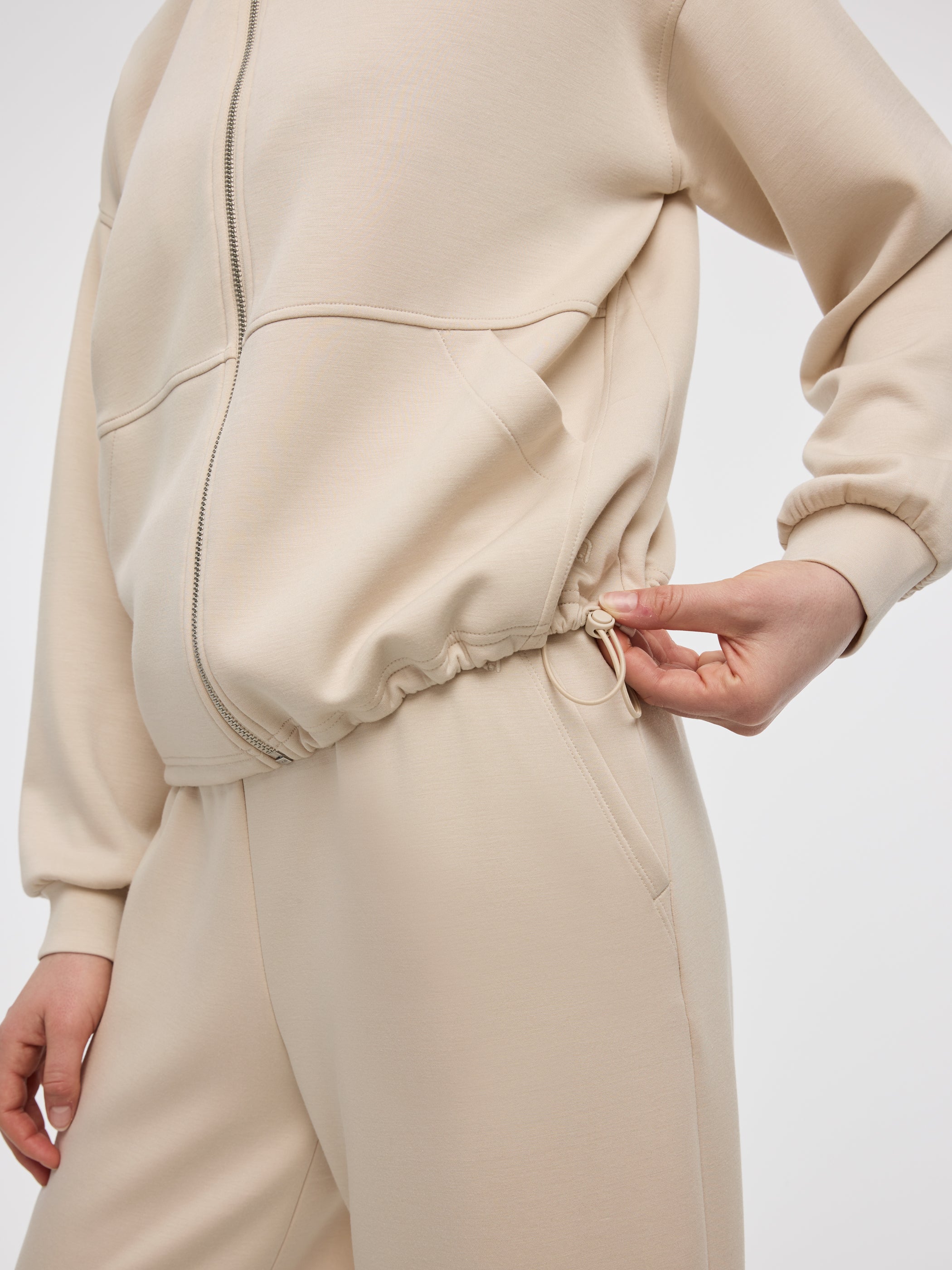 Mock-Neck Zipped Jacket - HYLUX - Hyba