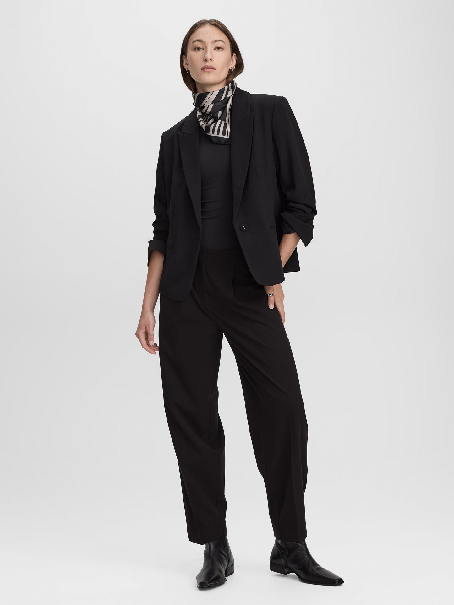 Mid-Rise Barrel Pants - The Timeless