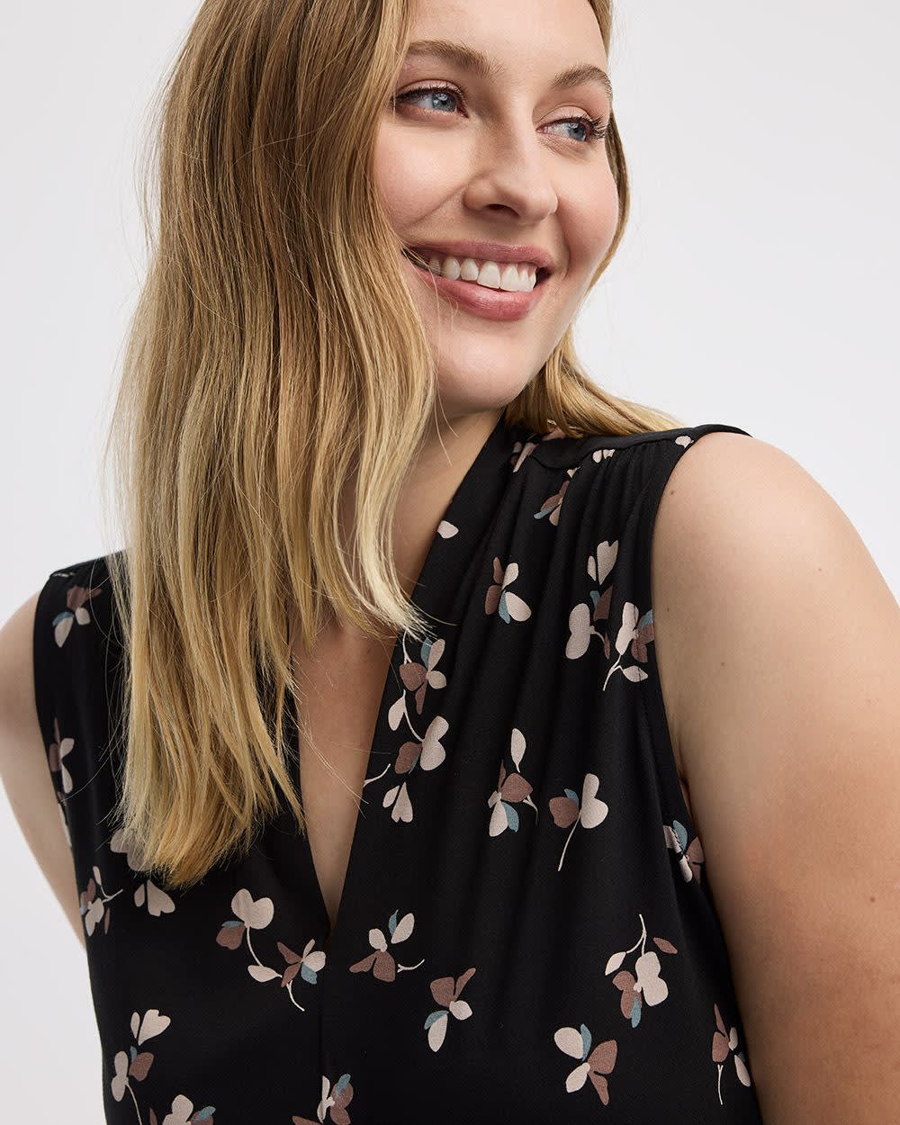 Haut sans manches à col V