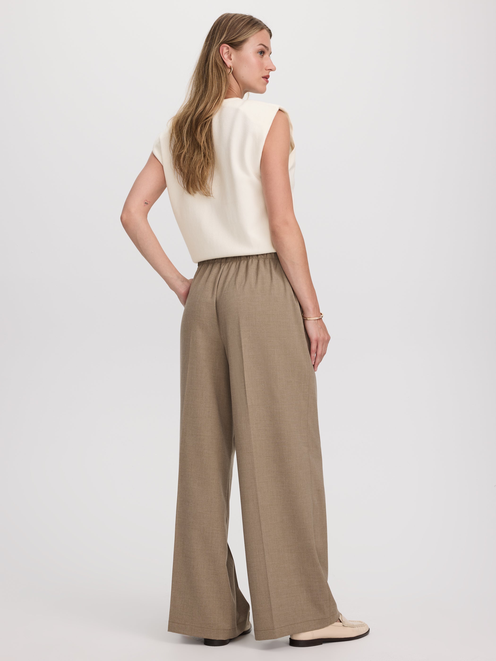Wide-Leg High-Rise Pant - The Timeless
