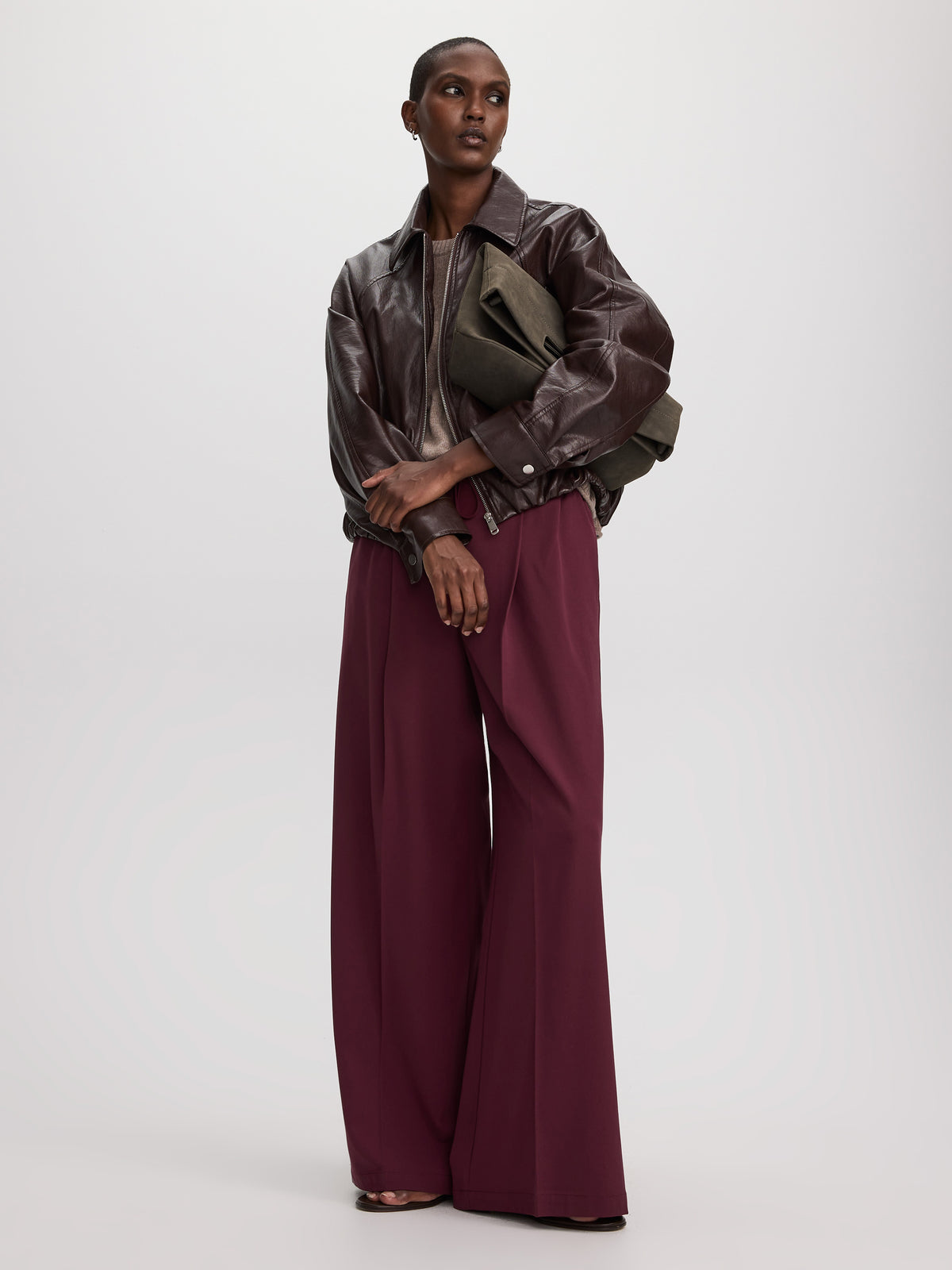 Wide-Leg High-Rise Pant - The Timeless