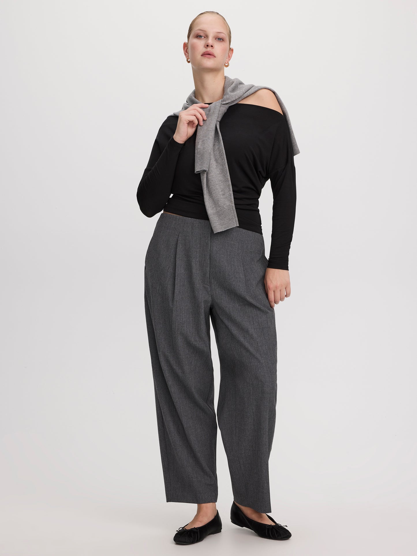 Mid-Rise Barrel Pants - The Timeless - Curvy Fit