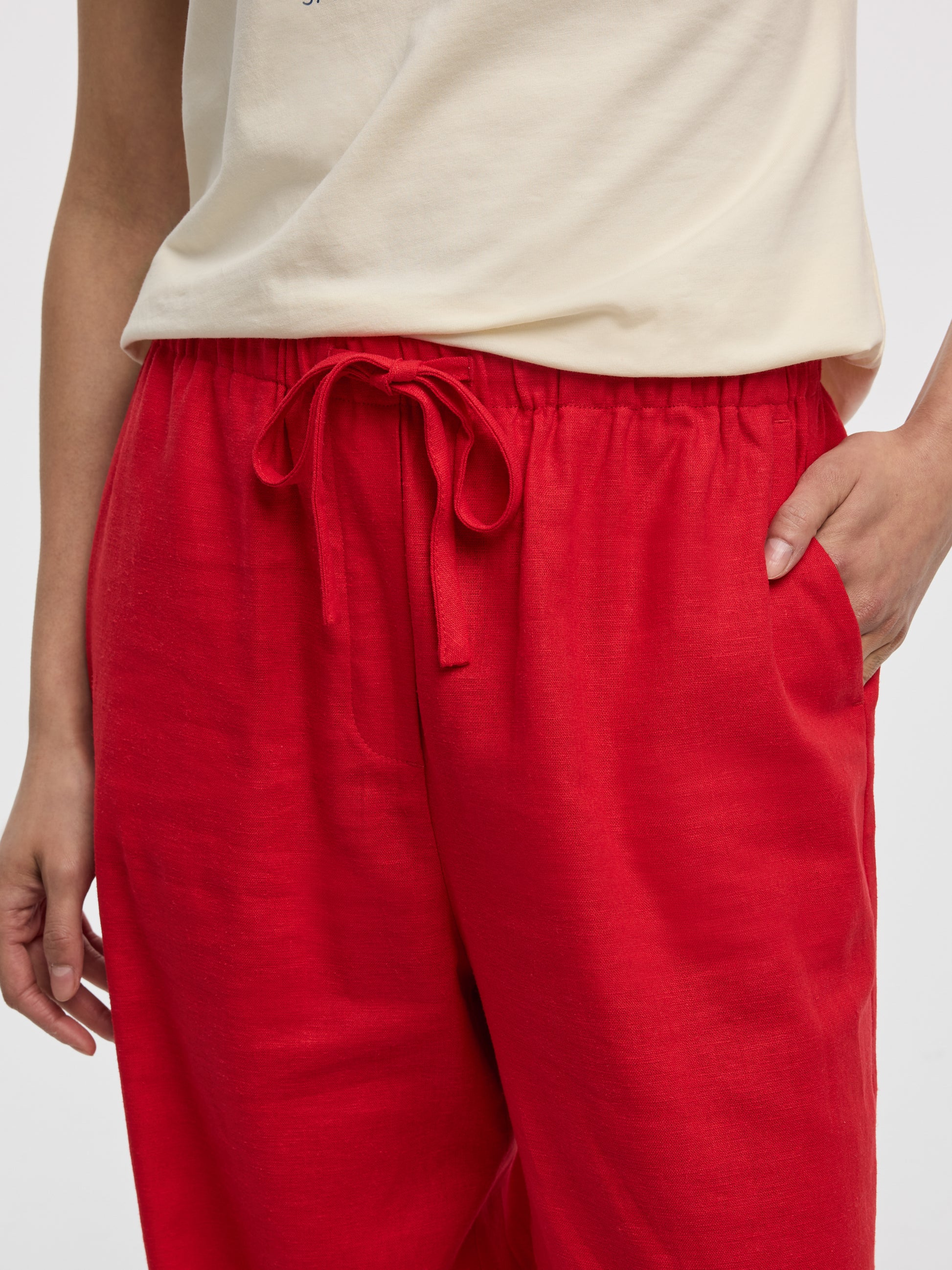 Wide-Leg Linen-Blend Pant