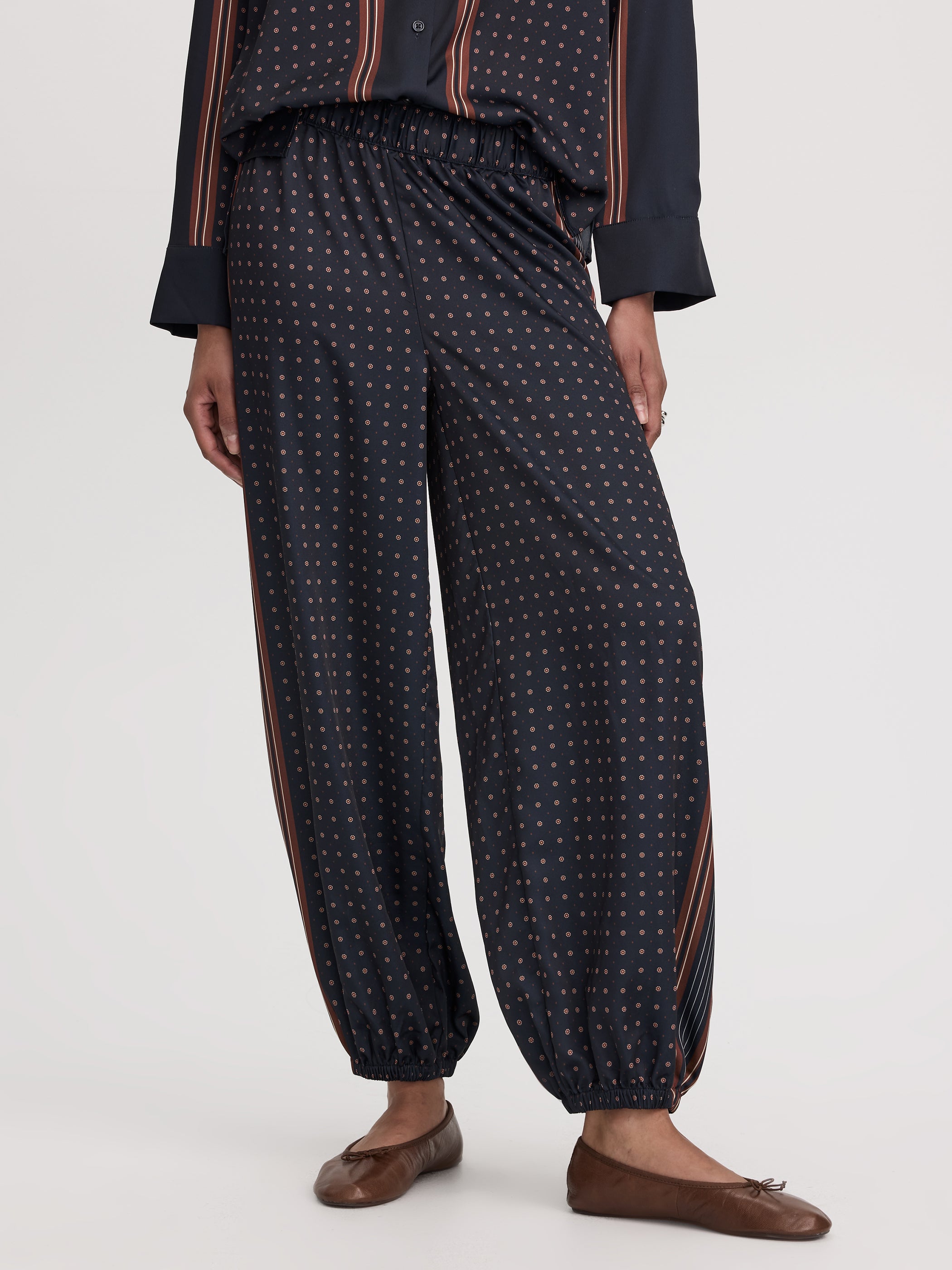 High-Rise Harem Pant - The Timeless