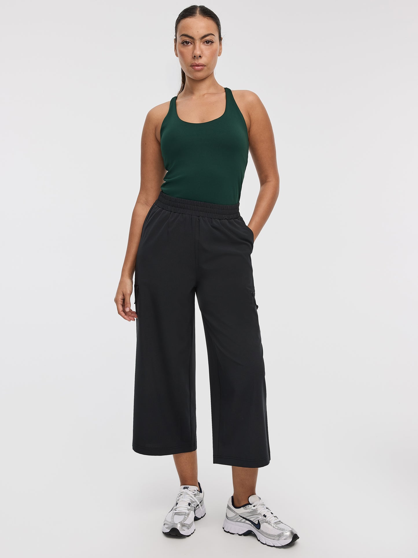 Wide-Leg High-Rise Cropped Pant - Hyba