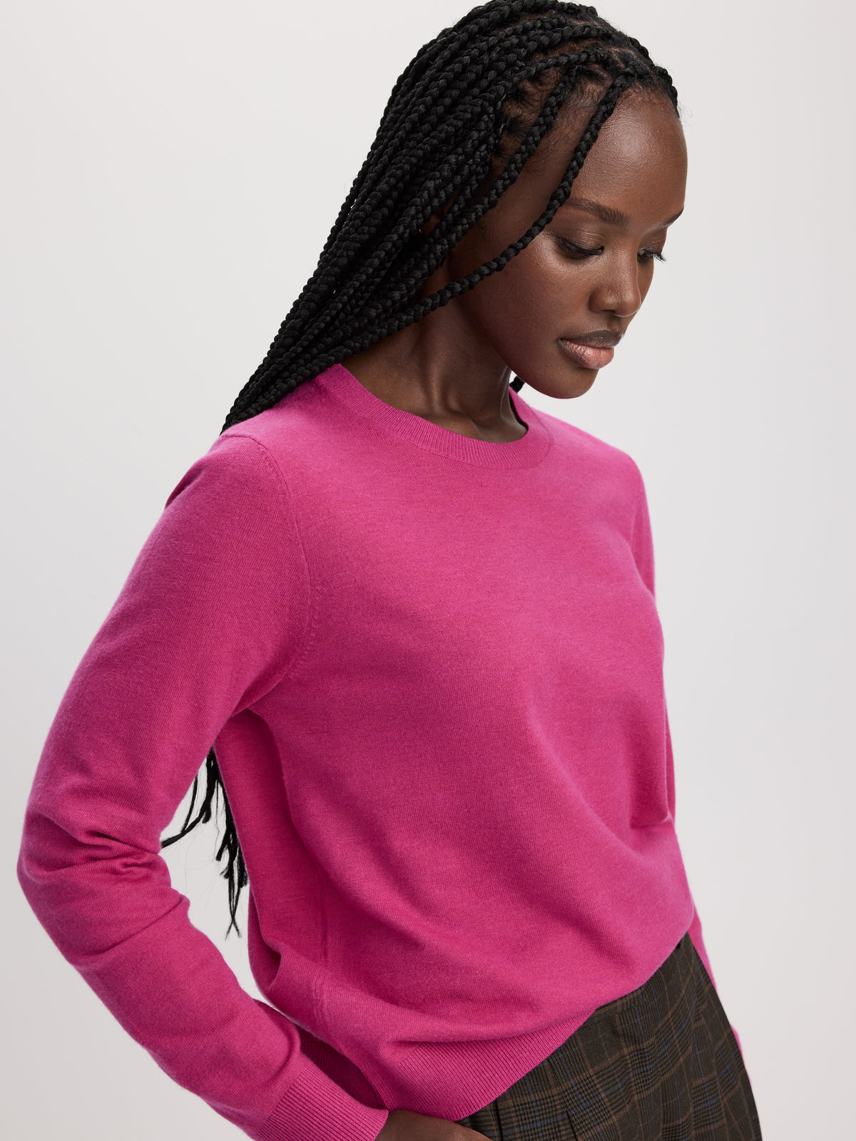 Long-Sleeve Crew-Neck Pullover - R Essentials
