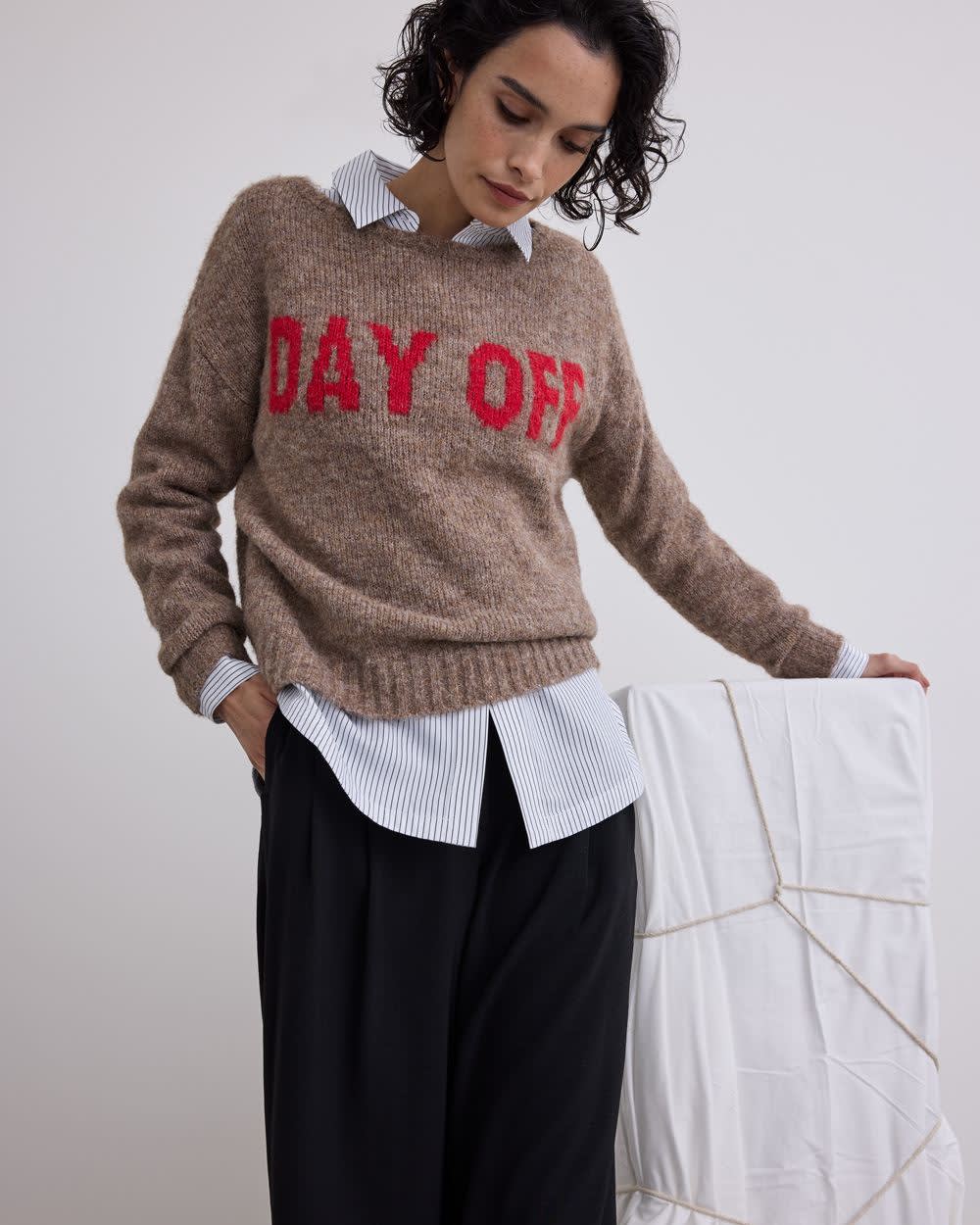 Pull ample à col bateau et manches longues