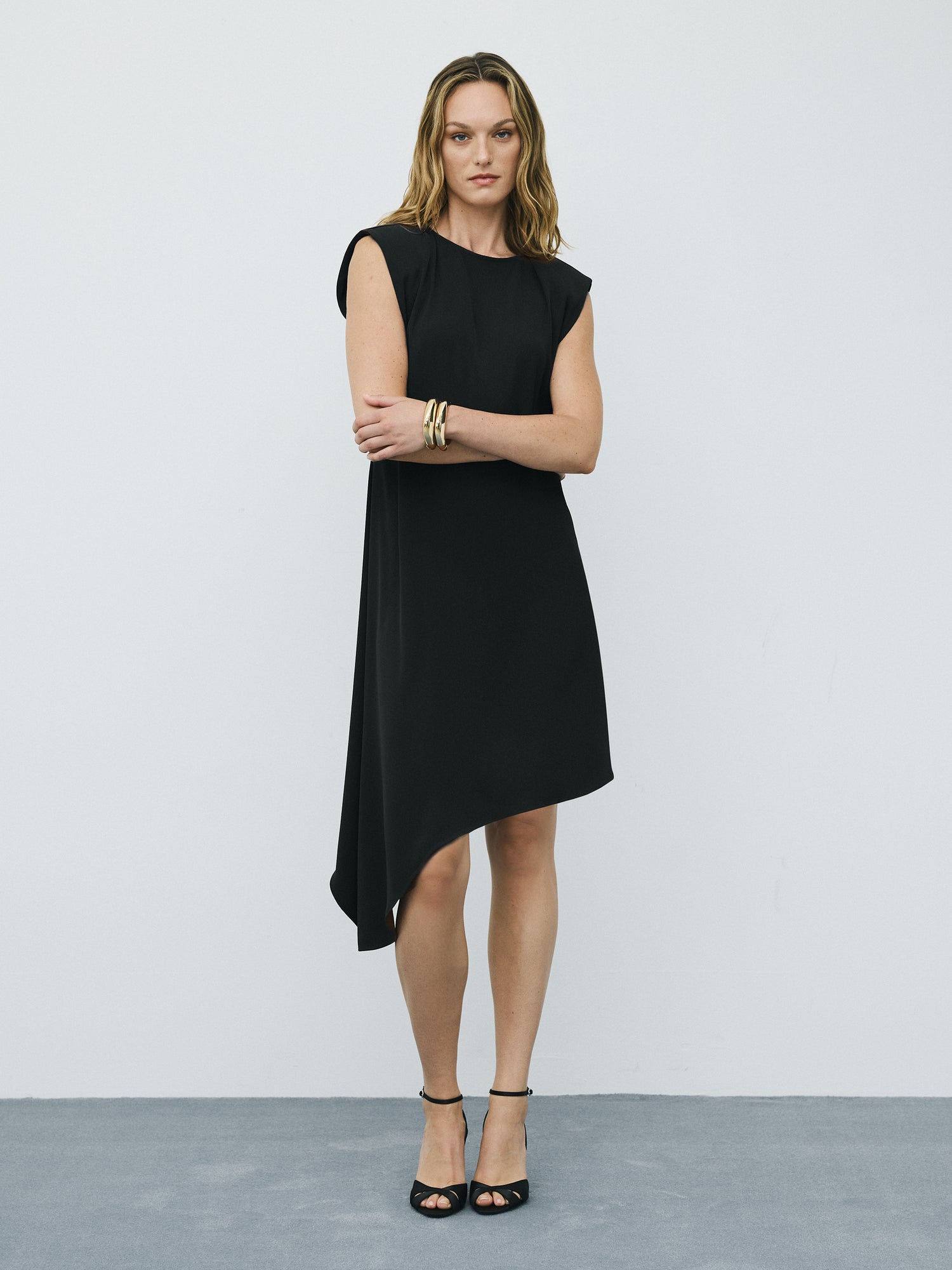Sleeveless Midi Dress with Shoulder Pads