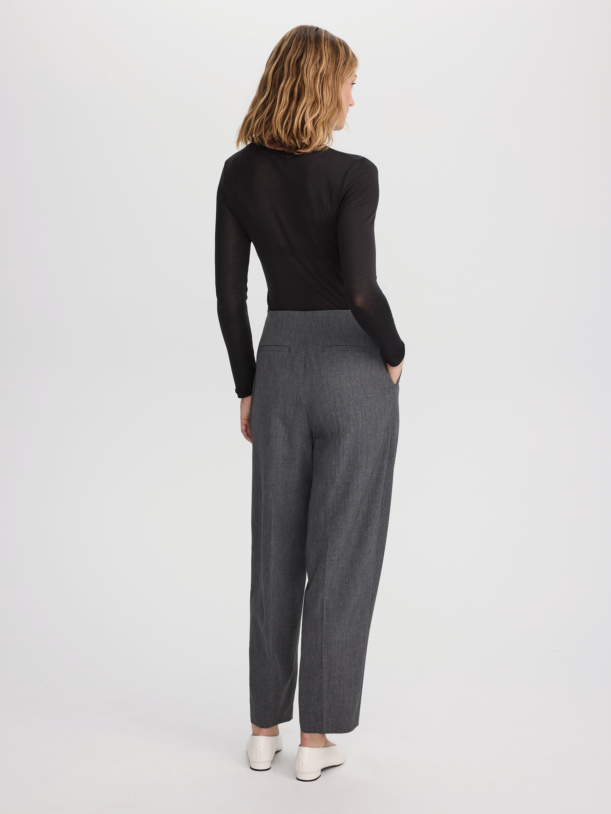 Mid-Rise Barrel Pants - The Timeless