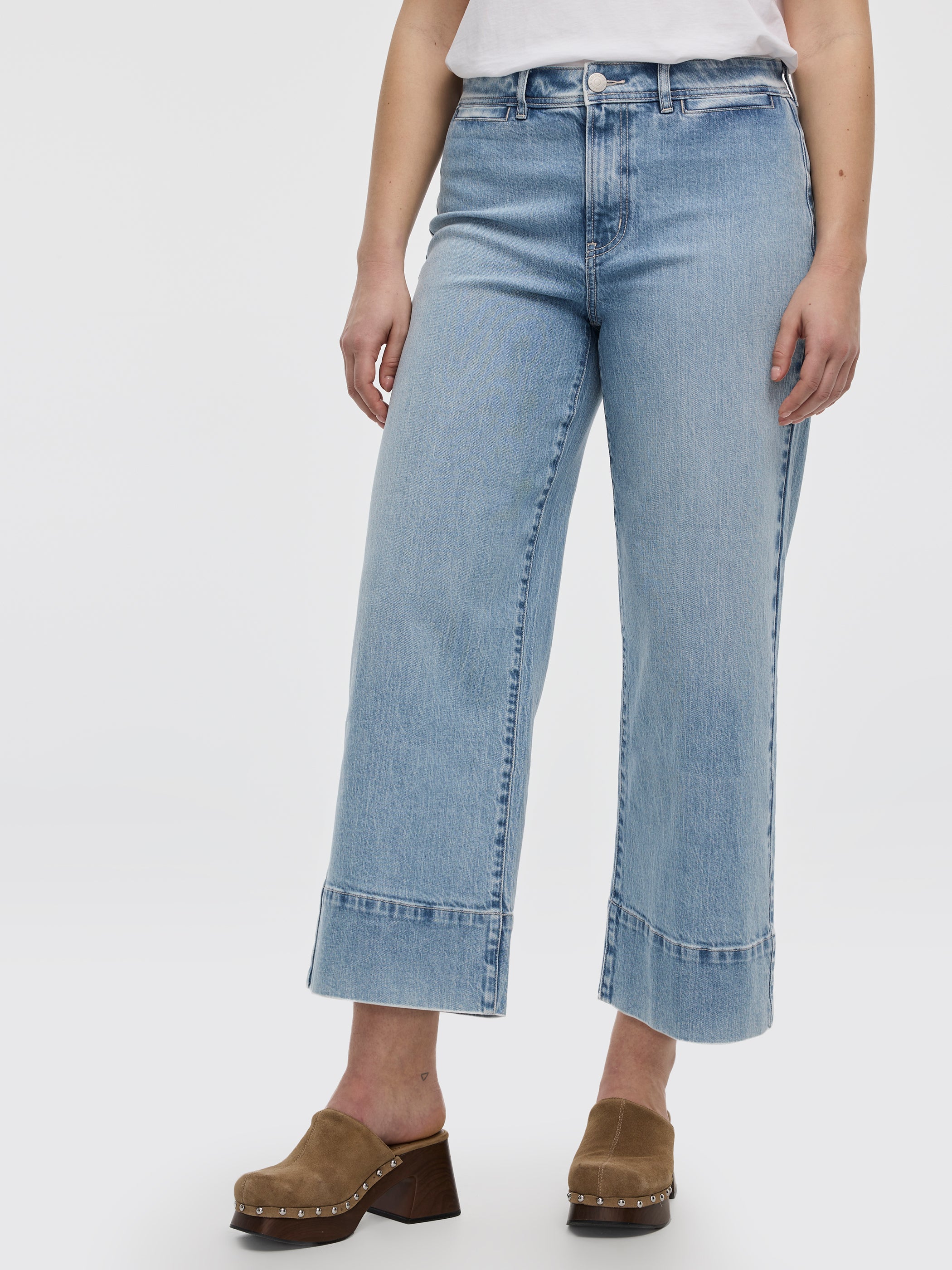 Straight-Leg High-Rise Cropped Mariner Jean