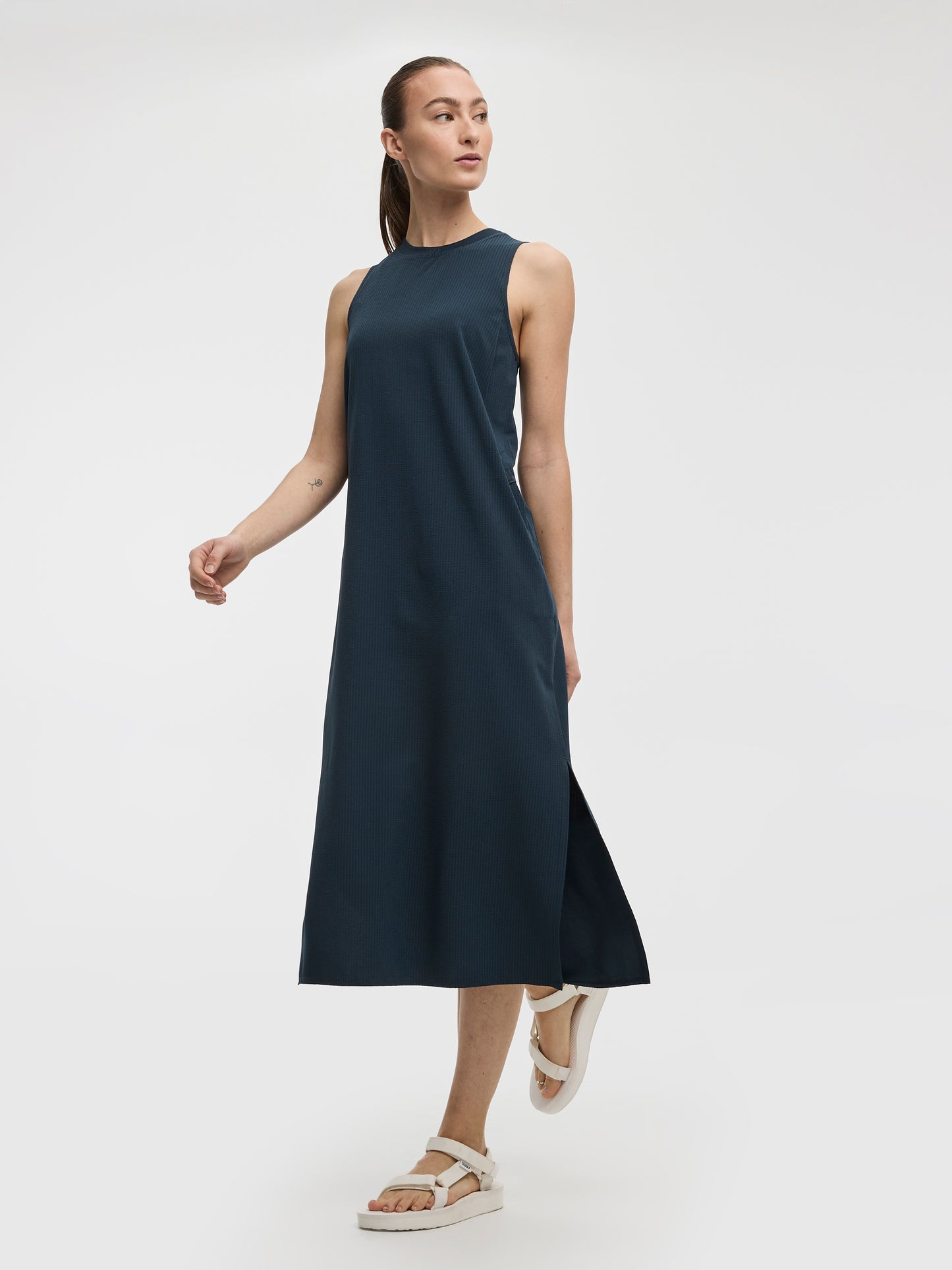 Sleeveless Textured Midi Dress - Hyba