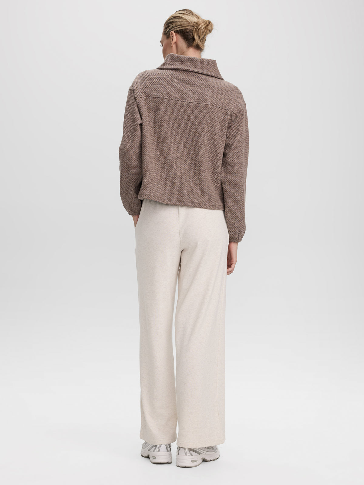 Half-Zip Textured Pullover - Hyba