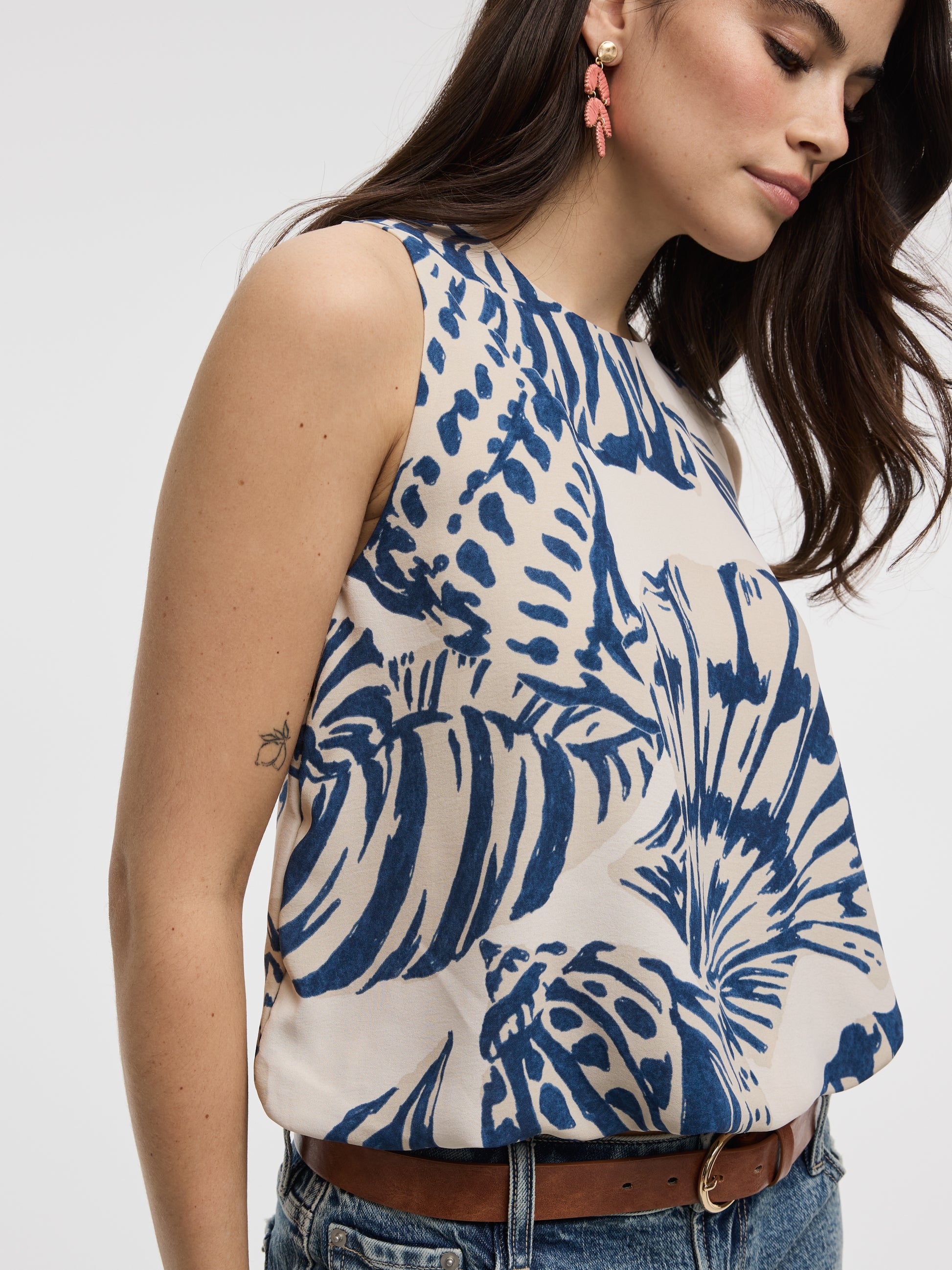 Crew-Neck Tank with Bubble Hem