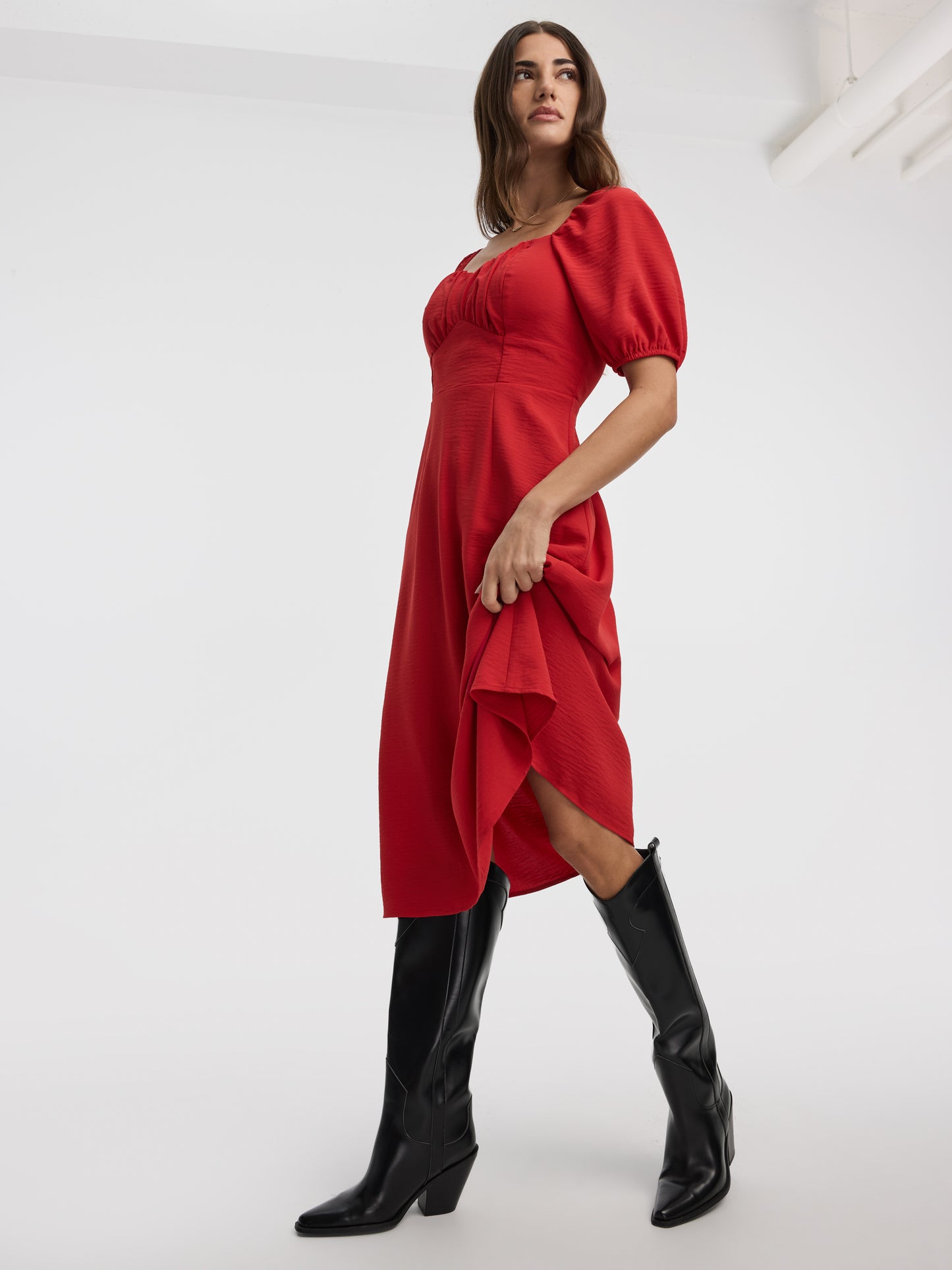 Robe maxi à manches courtes bouffantes