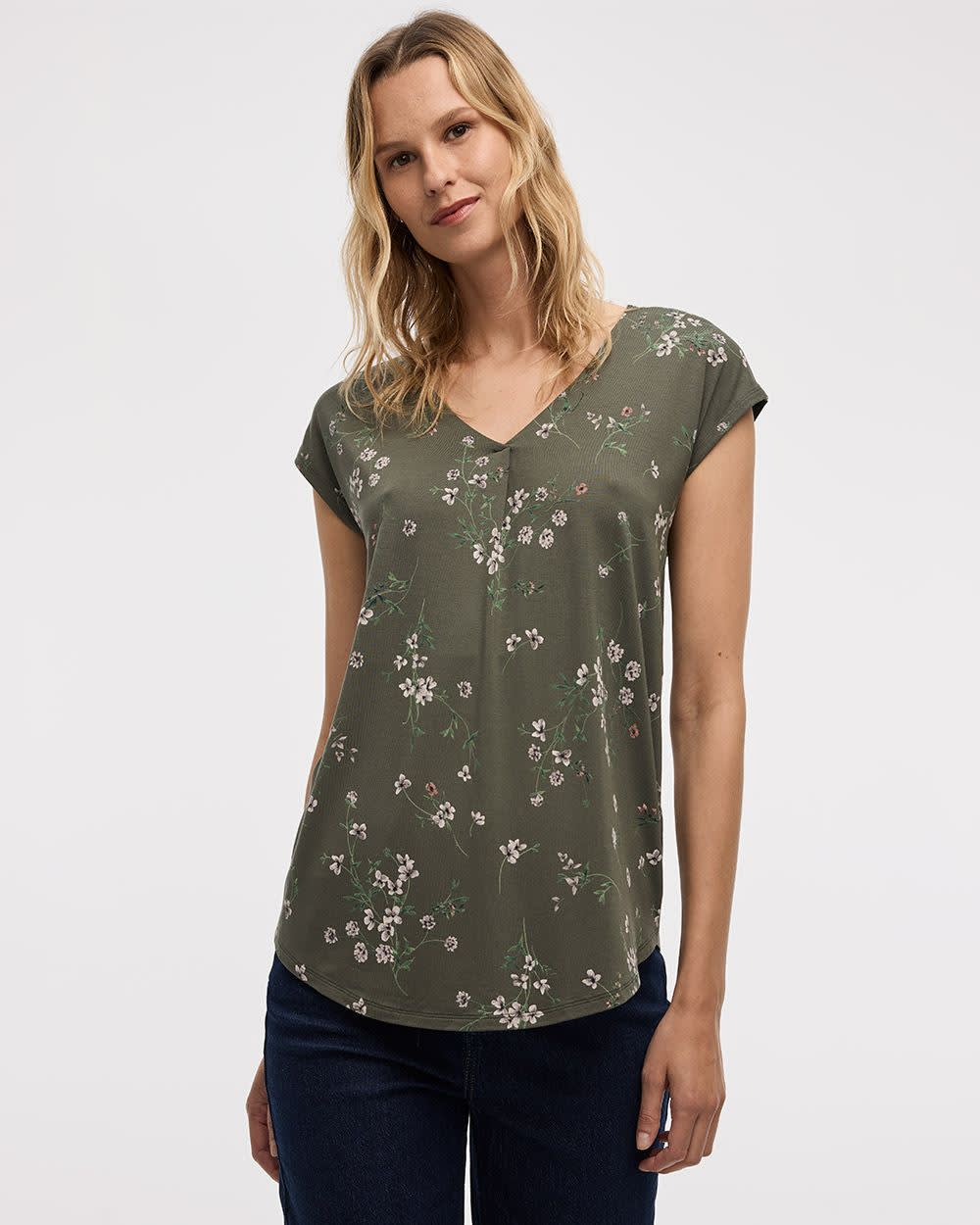 Extended-Sleeve V-Neck Tunic