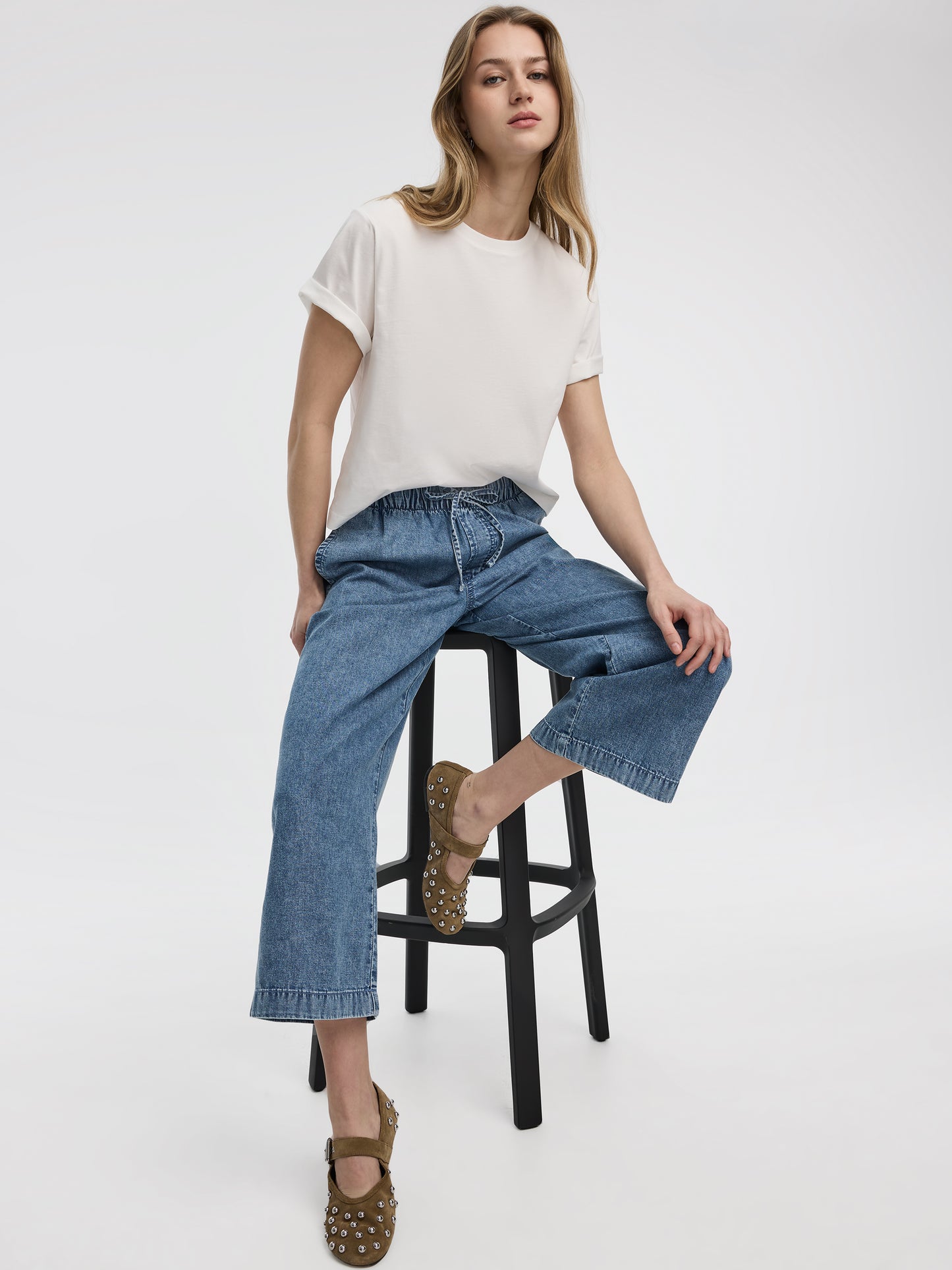 Wide-Leg High-Rise Cropped Denim Pant