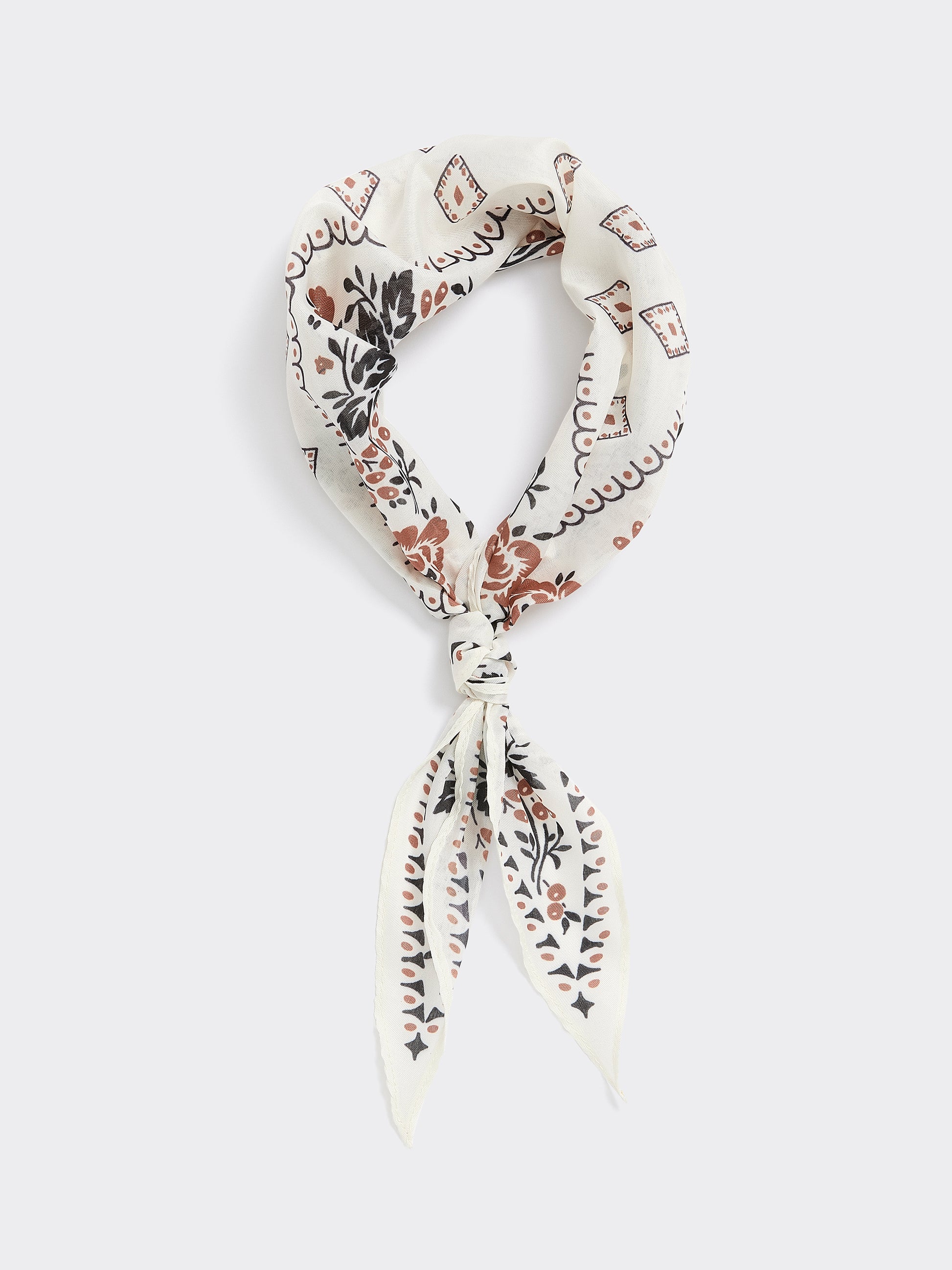 Diamond-Shaped Scarf with Print