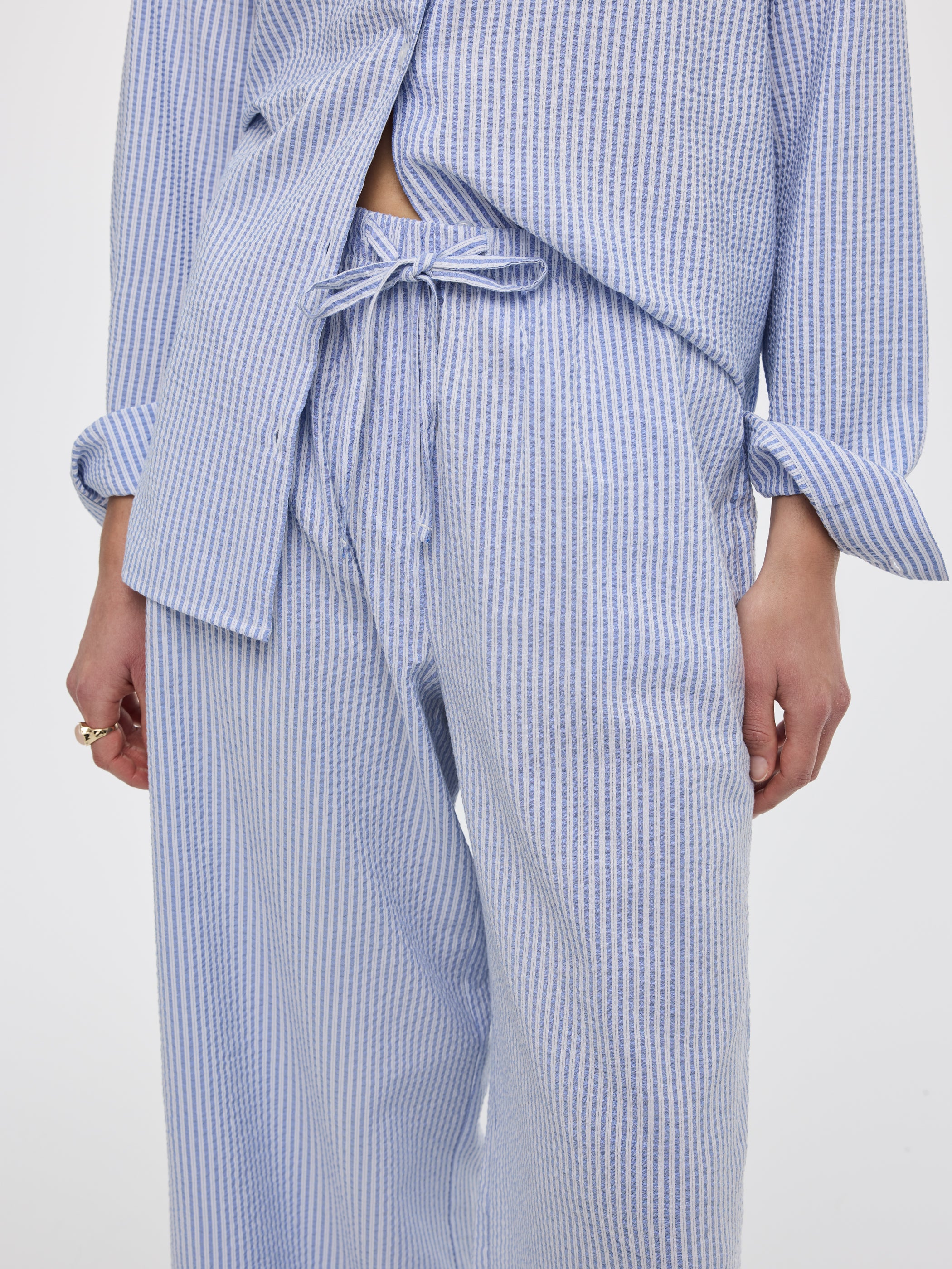 Women's Striped Wide-Leg Seersucker Pant – Pull-On | Reitmans