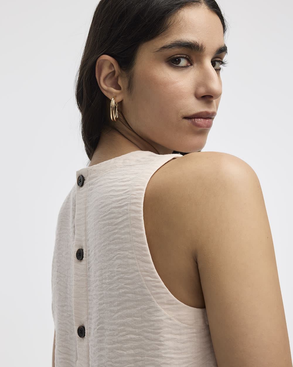 Sleeveless Crew-Neck Blouse