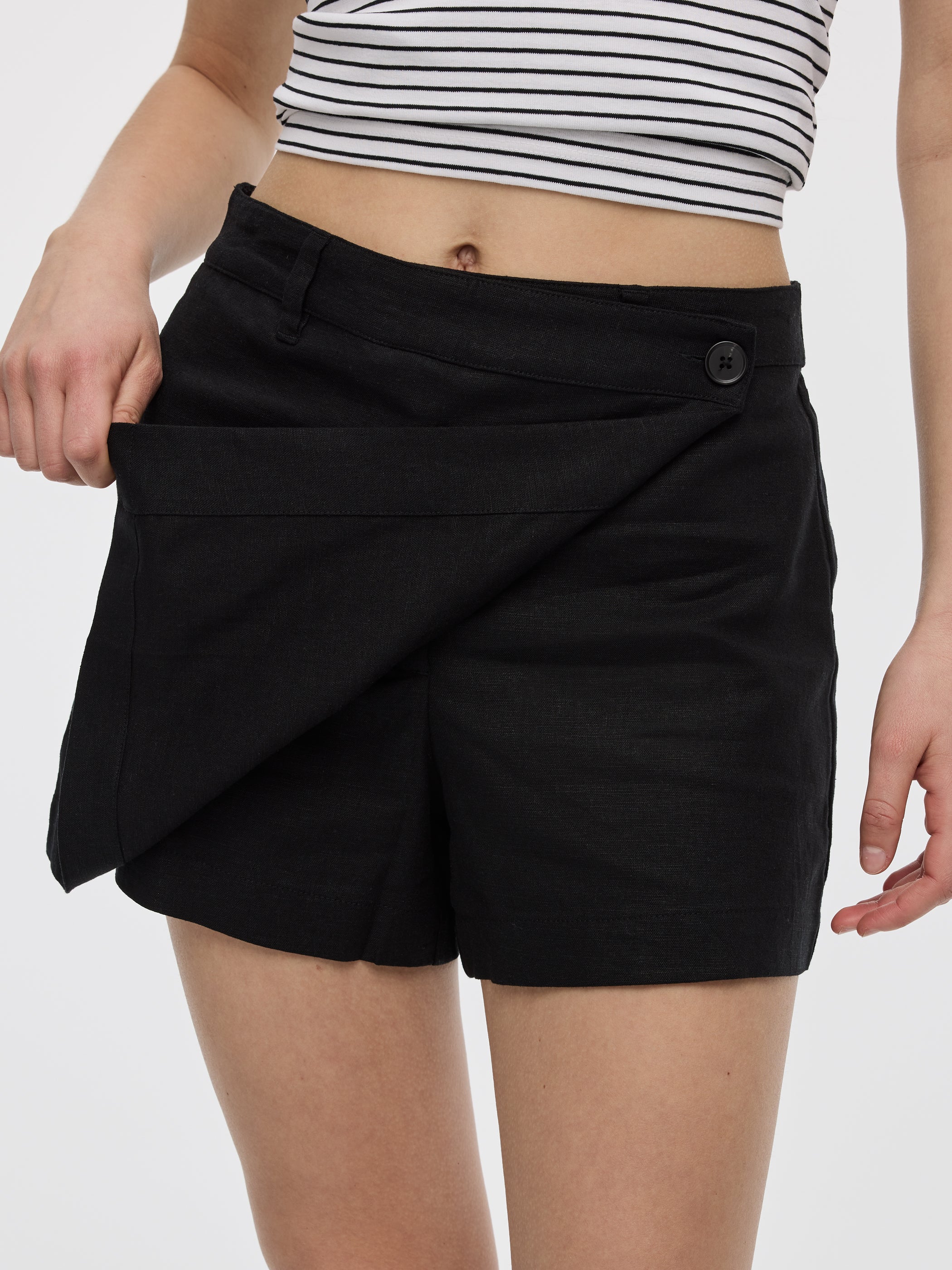 Jupe-short portefeuille en mélange de lin