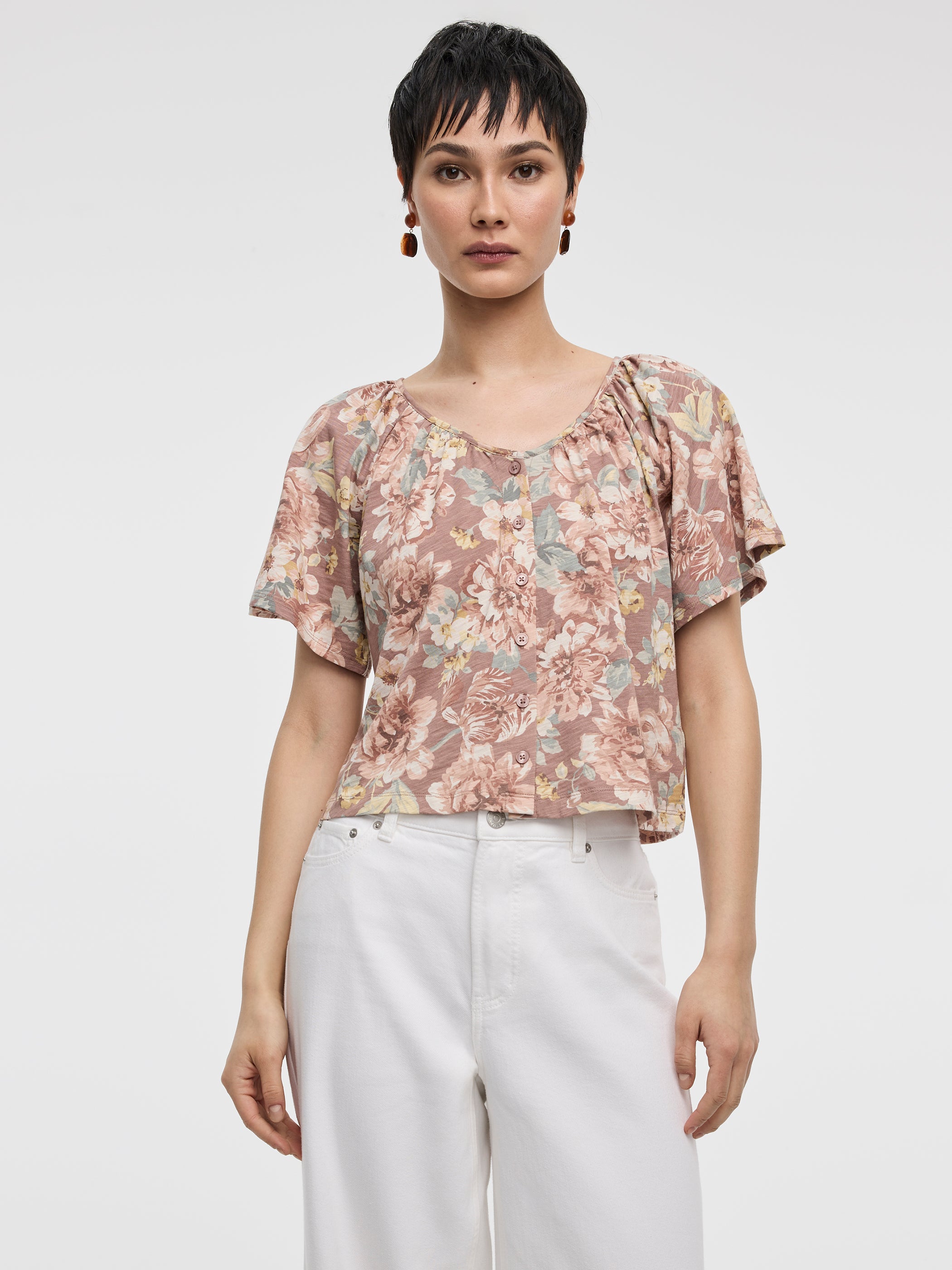 Blouse boutonnée à manches courtes à volants et col V 