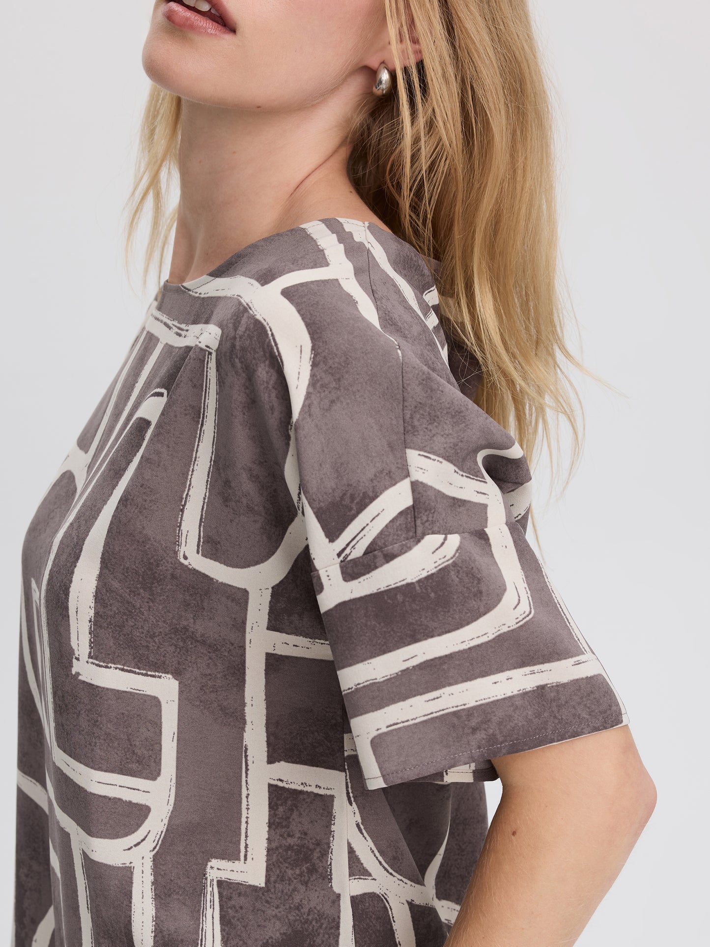 Crew-Neck T-Shirt Blouse