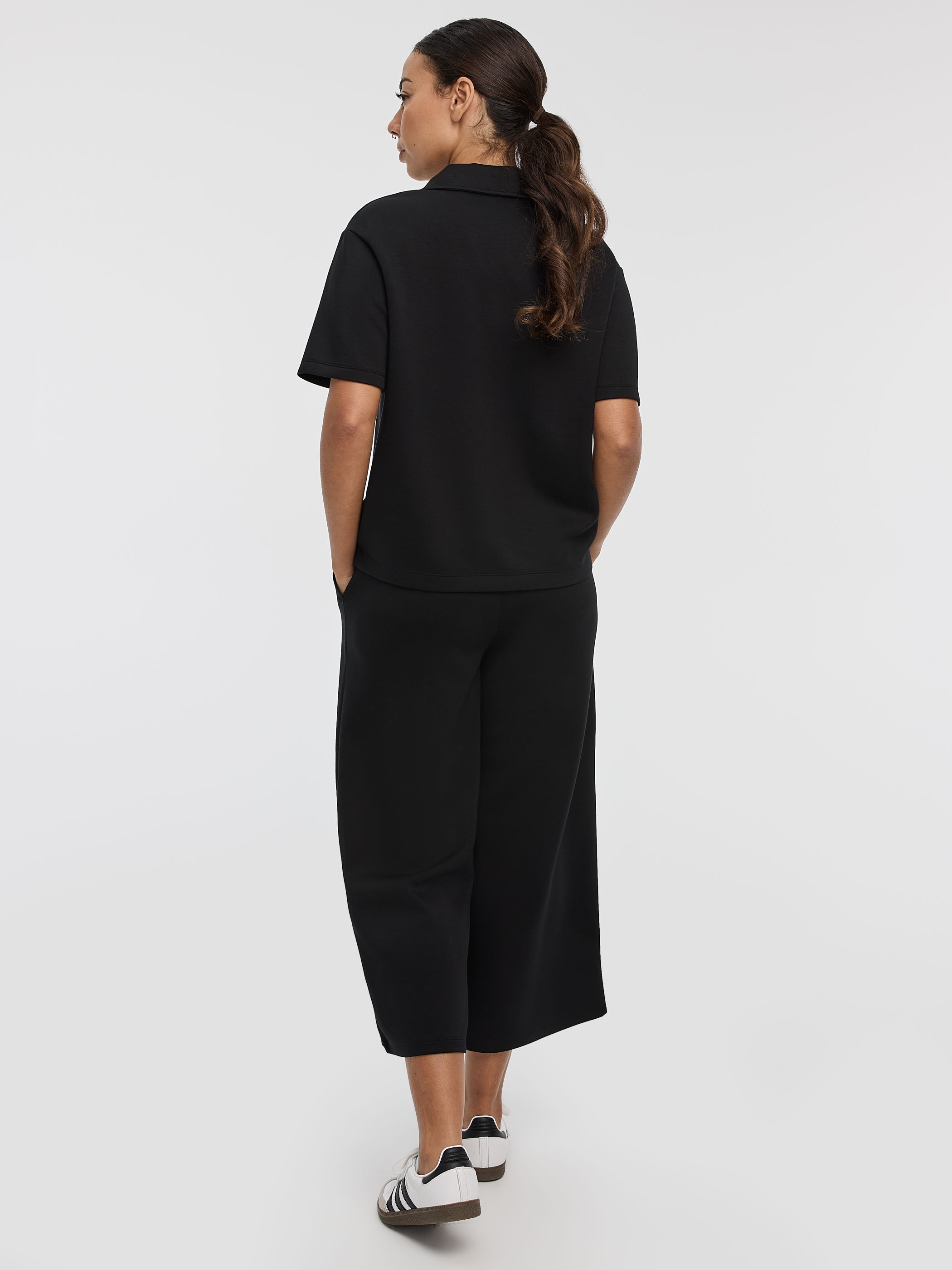 Women's Short-Sleeve Half-Zip Polo – HYLUX | Hyba by Reitmans