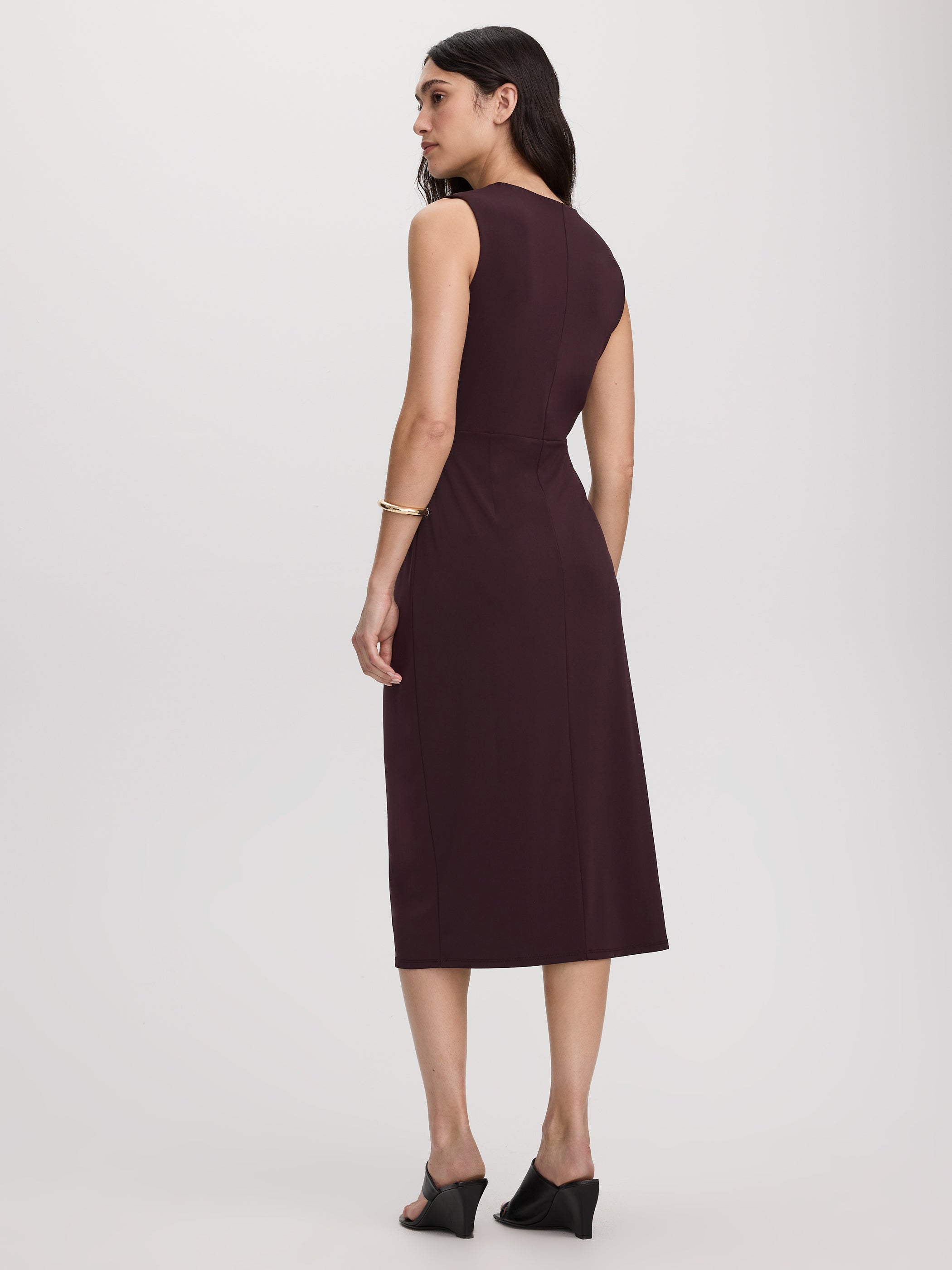Sleeveless Midi Fitted Dress