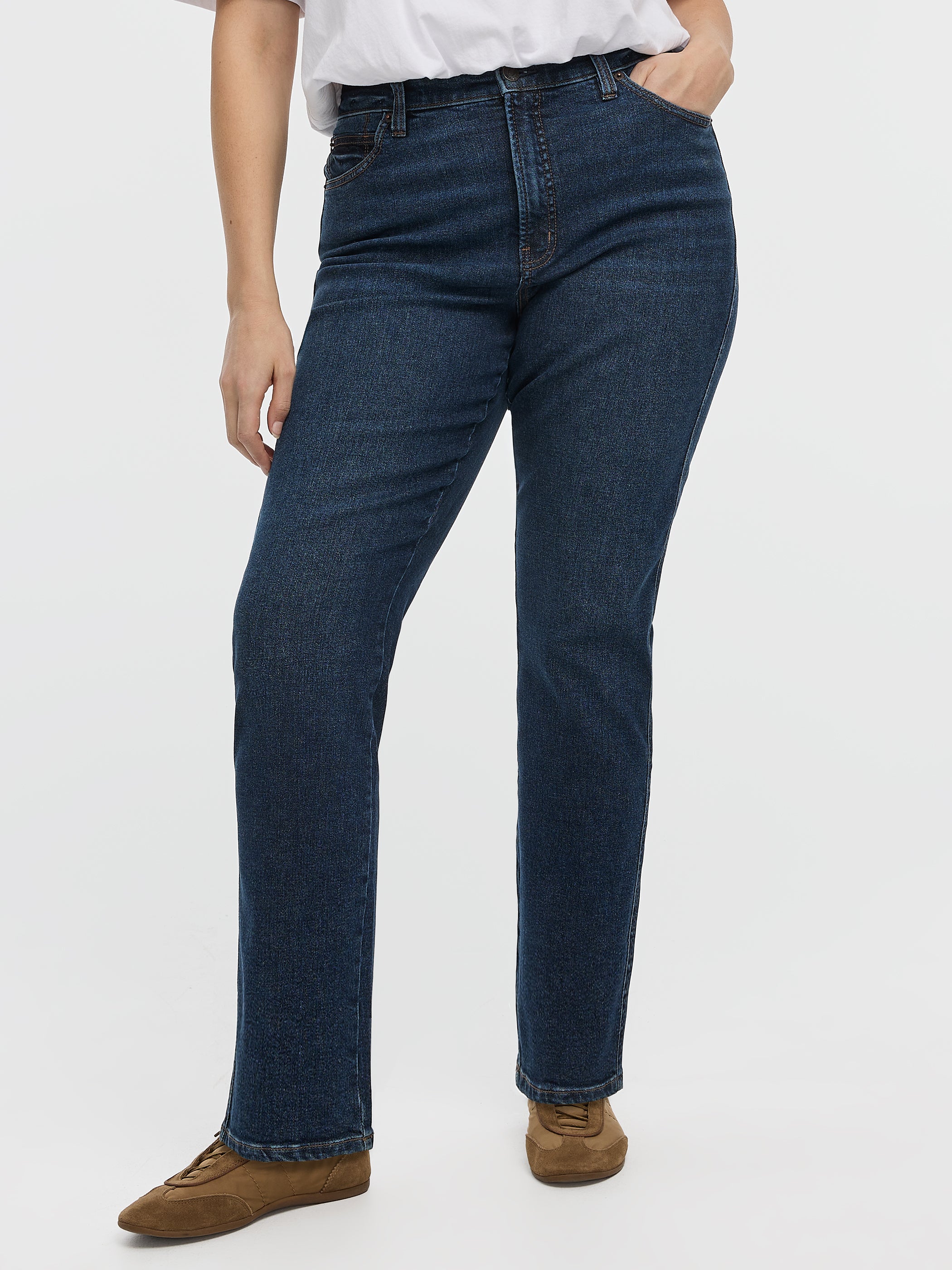 Slim-Leg High-Rise Jean - The Vintage - Curvy Fit