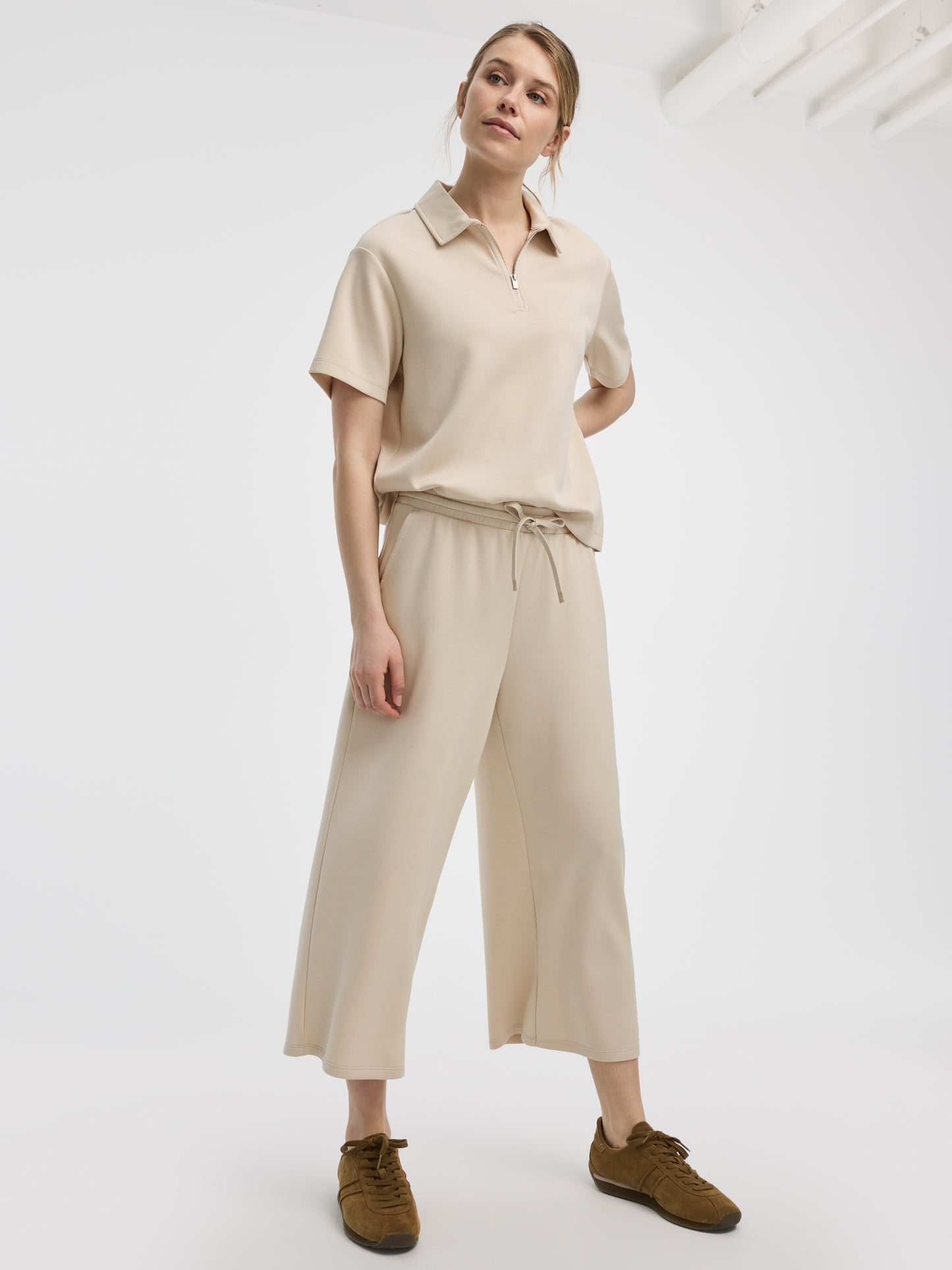 Pantalon court à jambe large – HYLUX Hyba