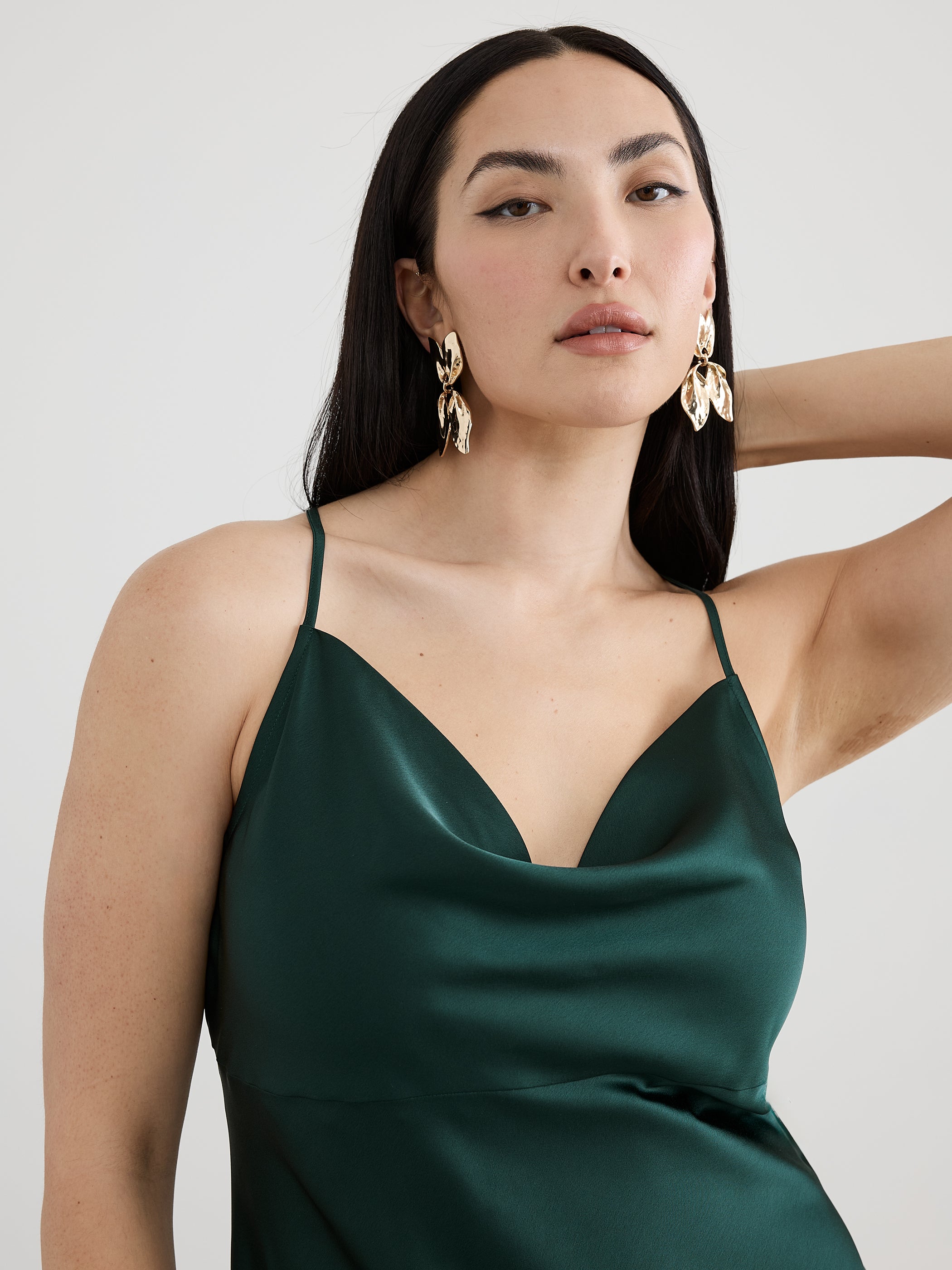 Women's Dresses in Canada Formal & Casual Styles Online Reitmans Women's Dresses in Canada Formal & Casual Styles Online Reitmans