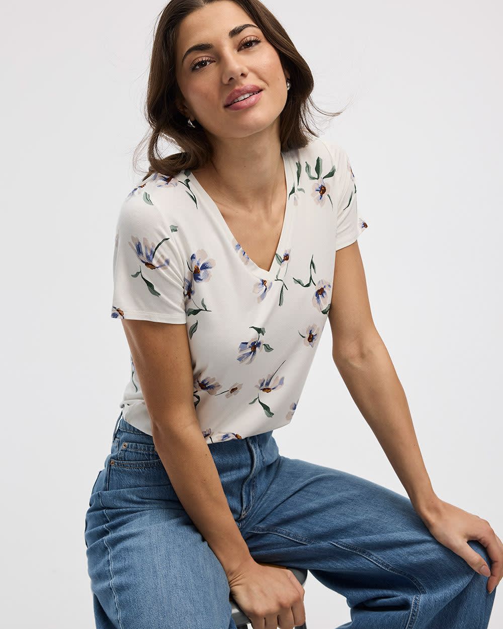 T-shirt à col V - R Essentials