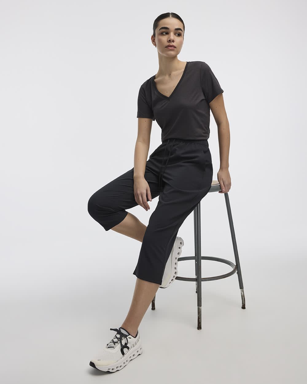 Textured Woven Capri Pant - Hyba