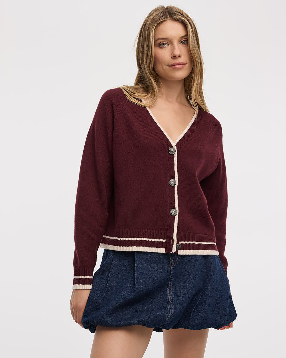 Long-Sleeve V-Neck Buttoned-Down Cardigan