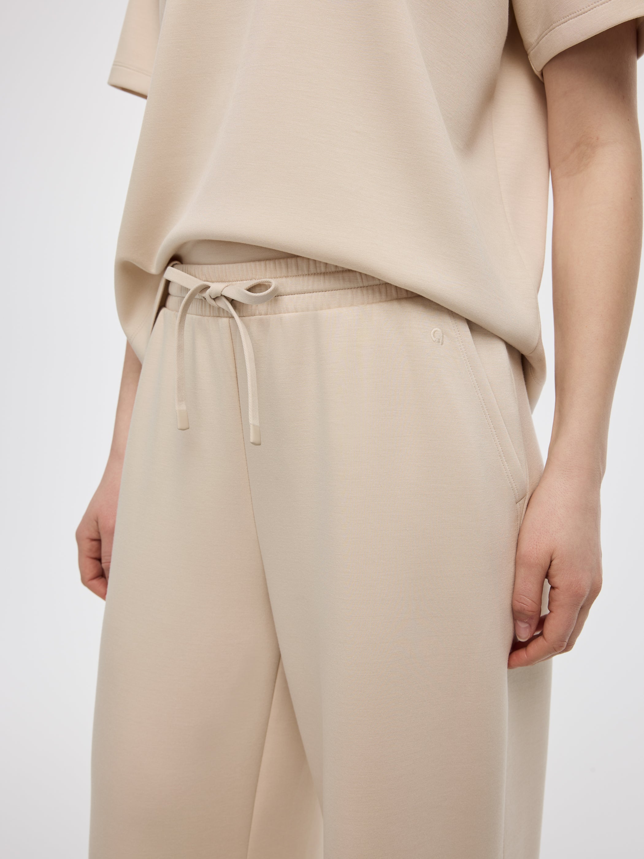 Pantalon court à jambe large – HYLUX Hyba